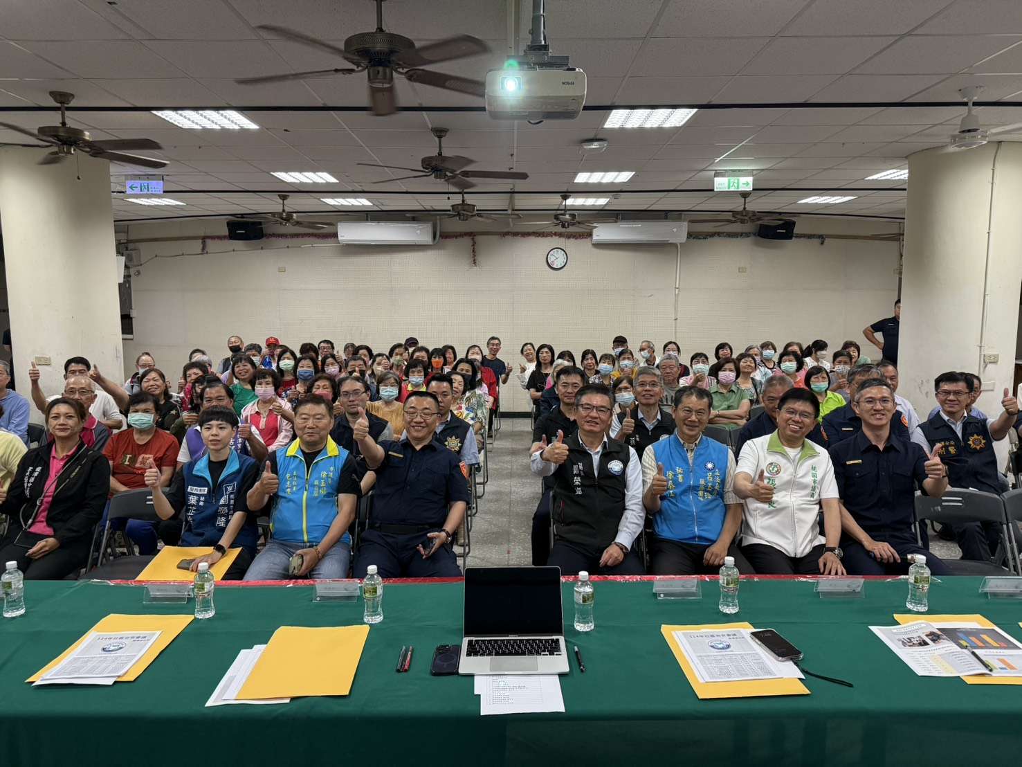 龍潭警前進社區 向民眾宣導防詐知識 S__17367160