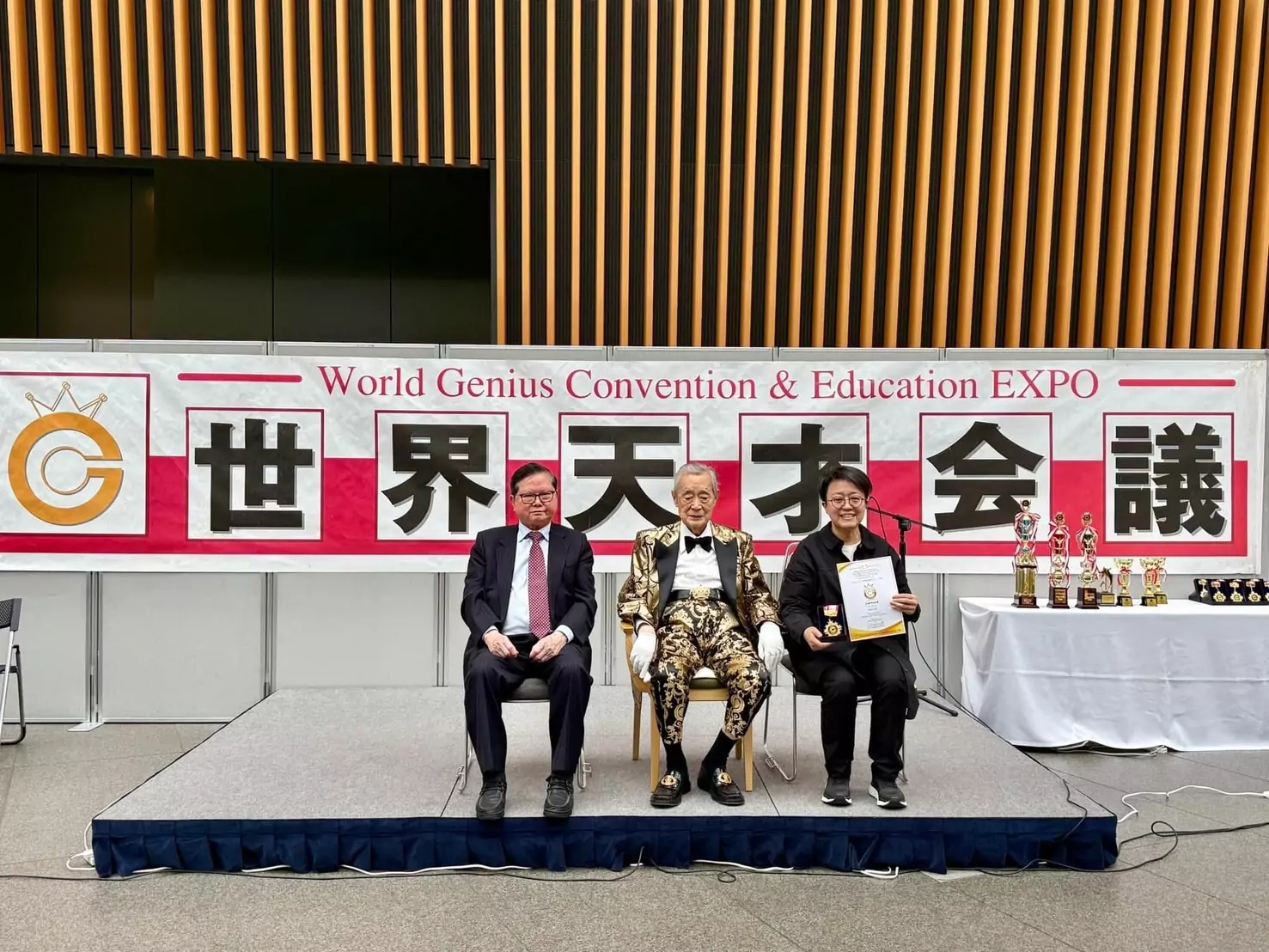 逢興生技驚艷東京發明展 勇奪4金及TISIAS特別獎 S__17367160
