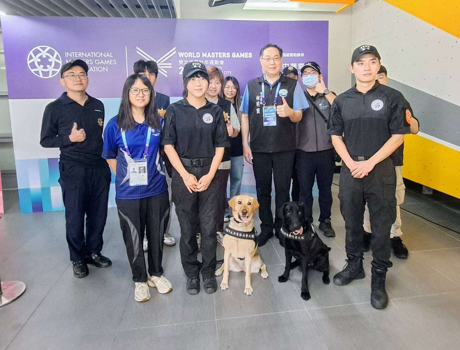 世壯運壁球賽場全面安檢 蘆竹分局攜警犬排除危害確保萬全 S__17367160