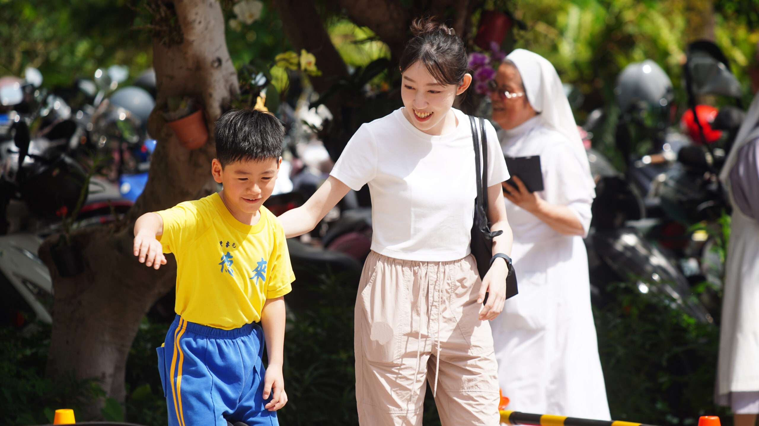 桃園德來幼兒園母親節感恩聚 義賣捐助台東嘉蘭天主堂重建 S__17367160