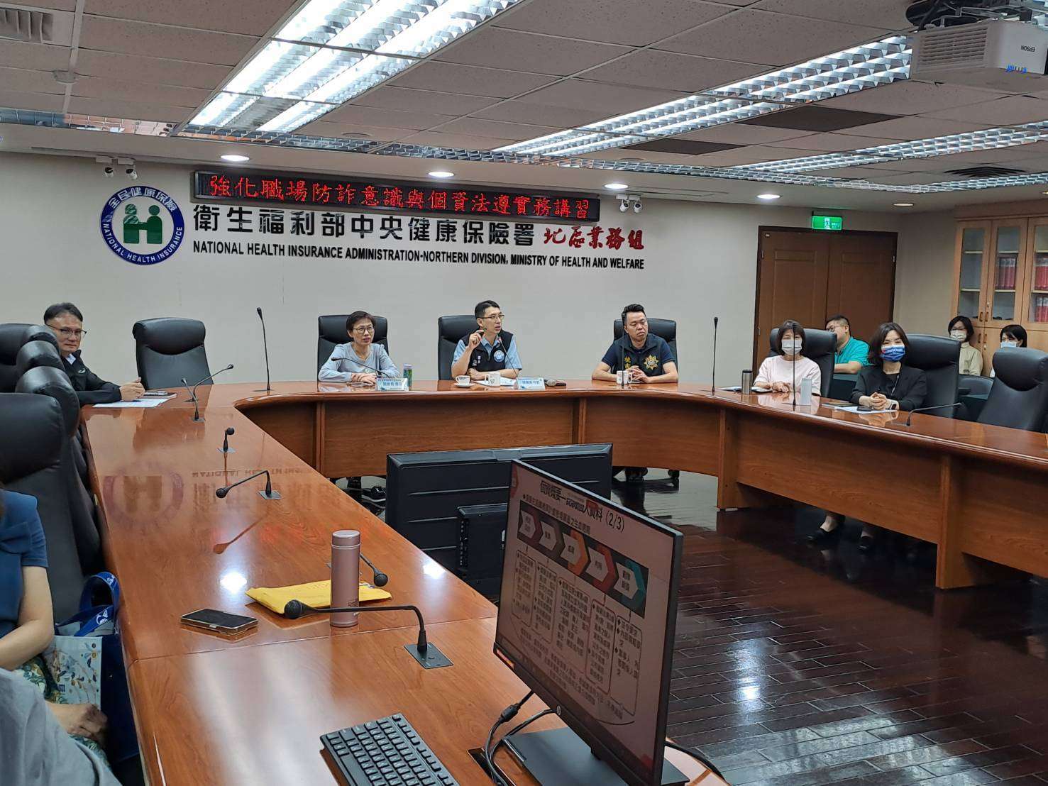 桃警赴健保署開講 聚焦防範個資外洩與詐騙應對實務 S__34365496_0