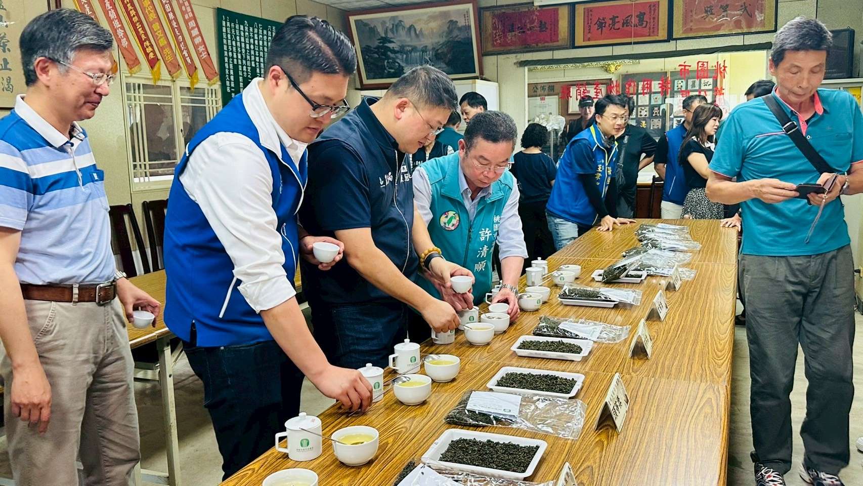 春季蘆峰烏龍茶評鑑揭曉 好茶飄香見證職人精神 S__3973215_0_0
