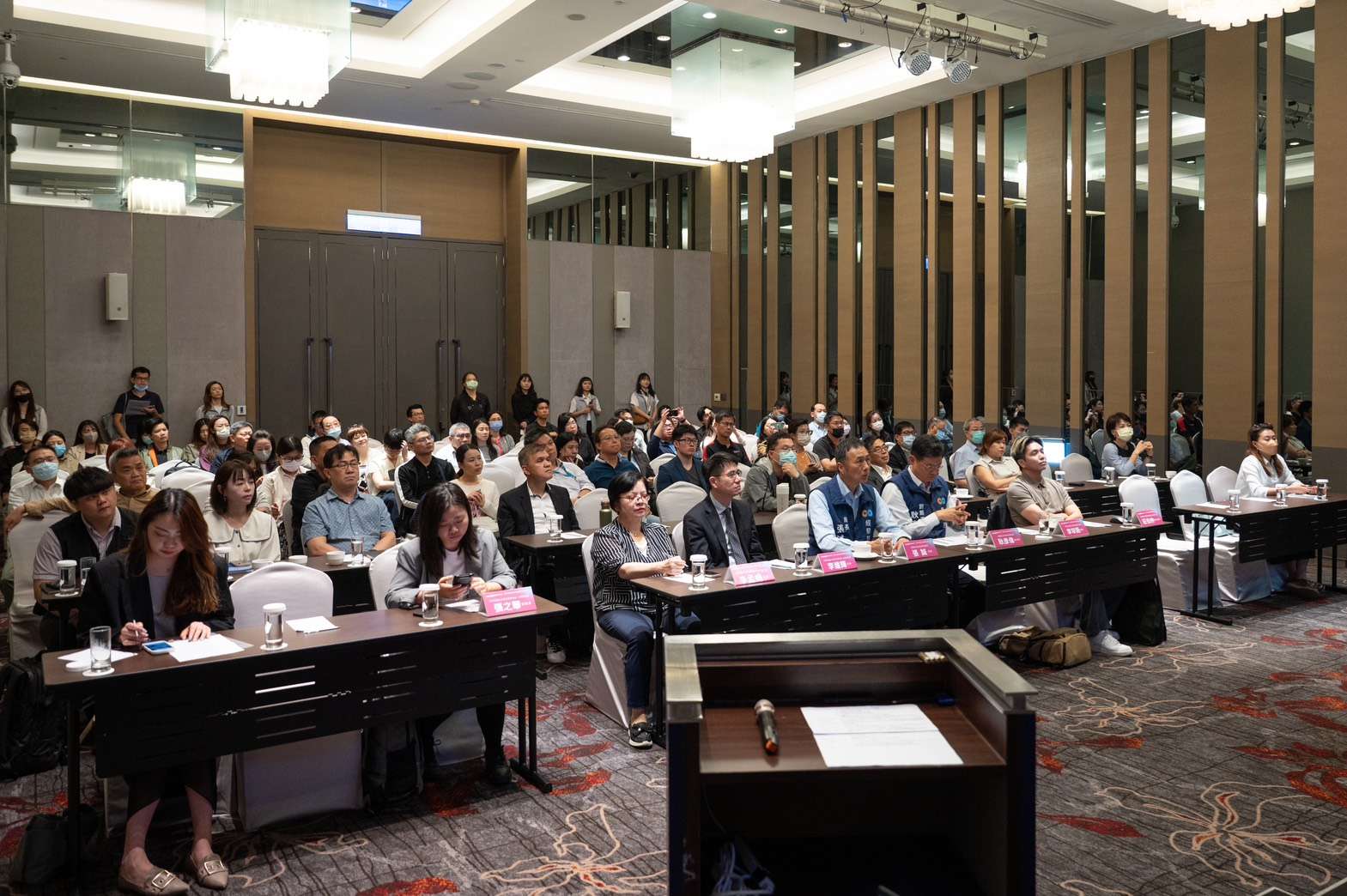 桃園舉辦研討會 助企業掌握國際經貿趨勢 職推課程-花藝