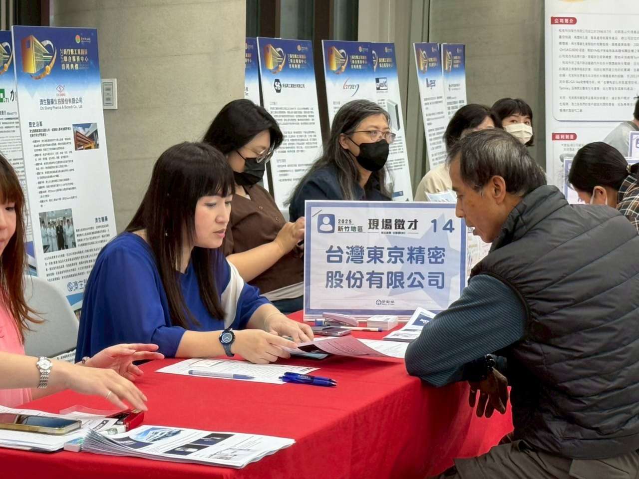 畢業季搶人才!桃園6/6起徵才活動陸續開跑 月薪上看8萬元 職推課程-花藝