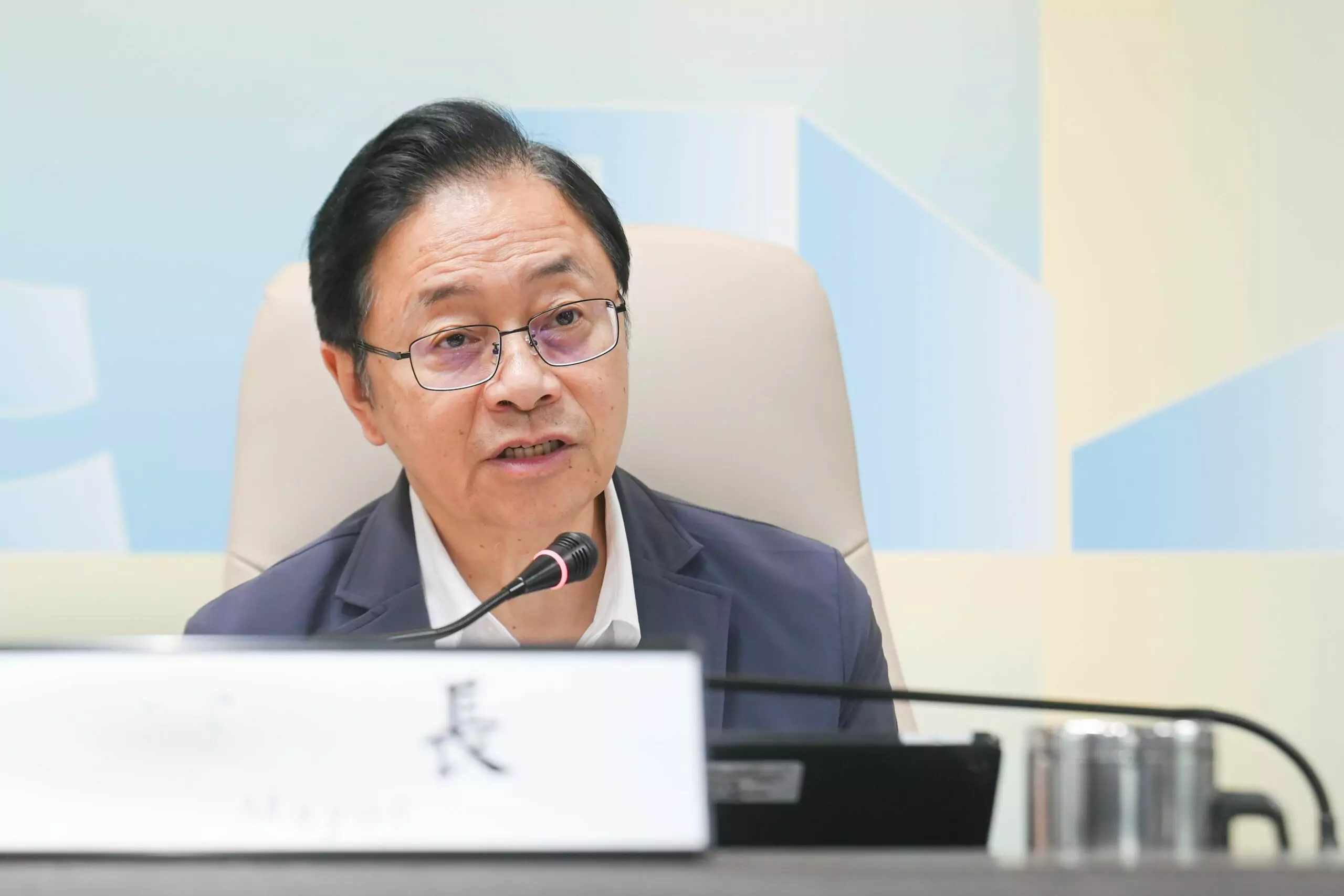 菸、毒界線日益模糊!張善政:強化跨機關聯防機制 守護學生健康 職推課程-花藝