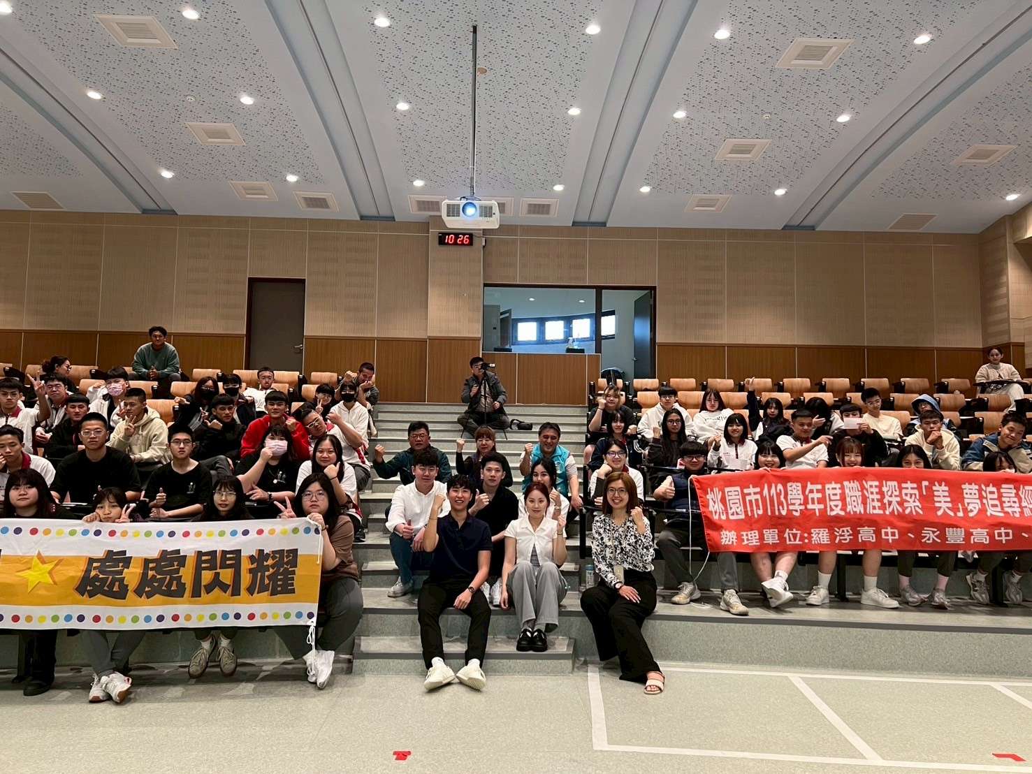 桃園教育局邀留學生分享經驗 拓展高中學子國際視野與生涯探索能力 職推課程-花藝