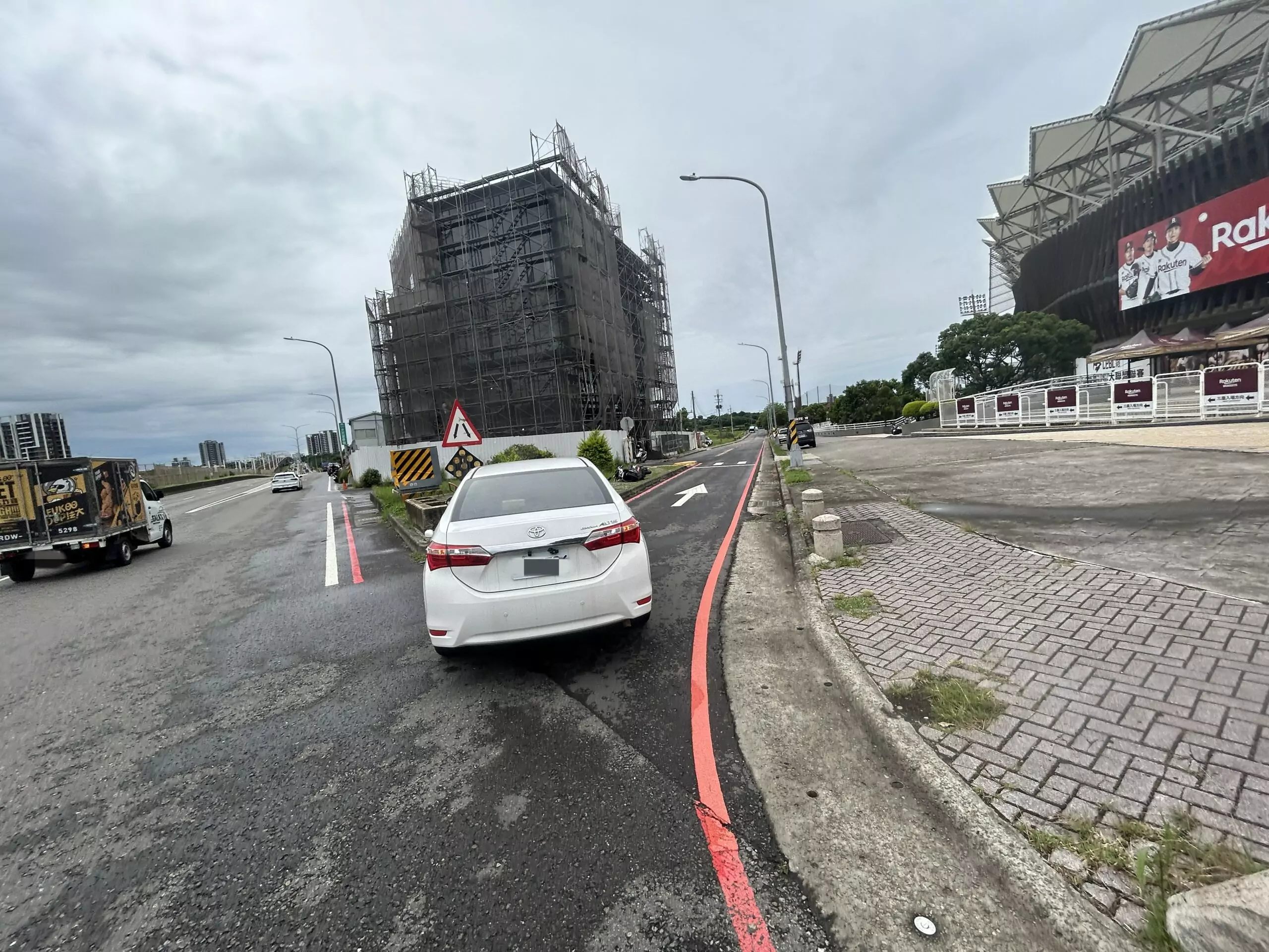 味全龍球星張政禹桃園球場旁出車禍 男大生遭撞骨折 IMG_6274_副本_0