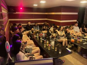 泰女持觀光簽來台陪酒！壢警突襲揪出29人非法滯台