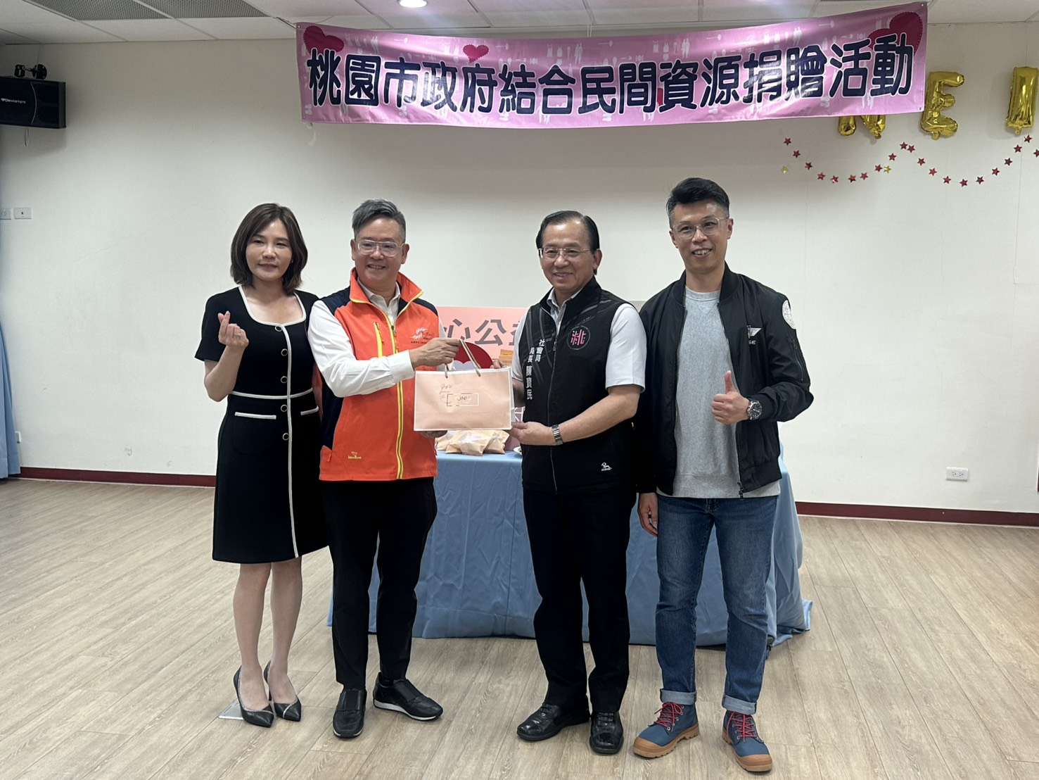 金格食品傳遞端午溫情 贈桃市府千組冰粽關懷弱勢 在地企業攜手安家實物銀行做公益 社會局表彰金格食品善舉