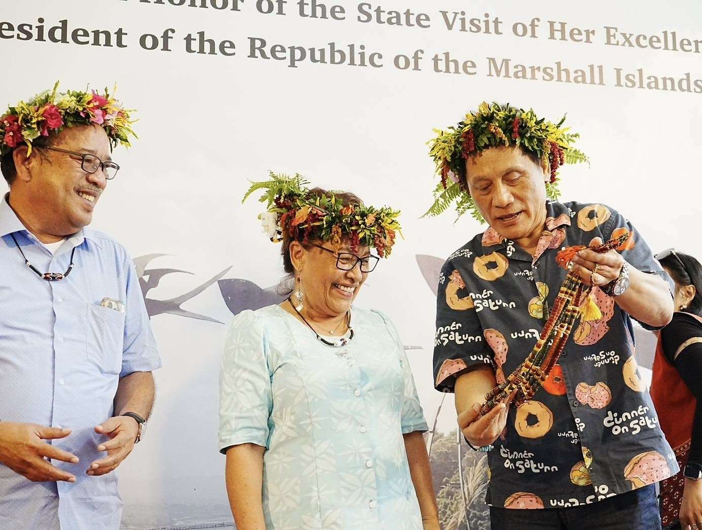 南島民族連結搭起交流橋梁馬紹爾群島總統參訪原民文化園區