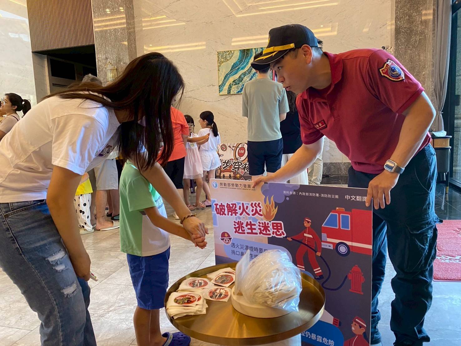 防災宣導走進社區 桃消平鎮分隊實作打造平安家園 1879893 0