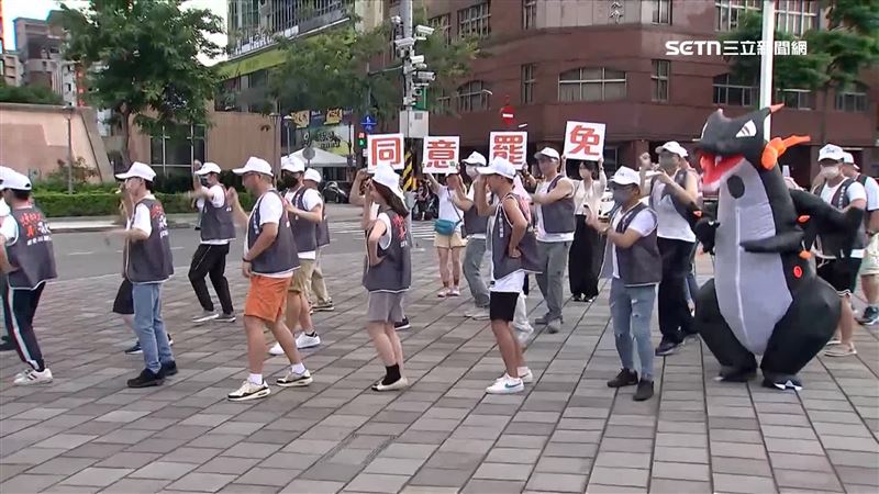 牛煦庭辱罷團垃圾 羅明才轟:惡奴欺主