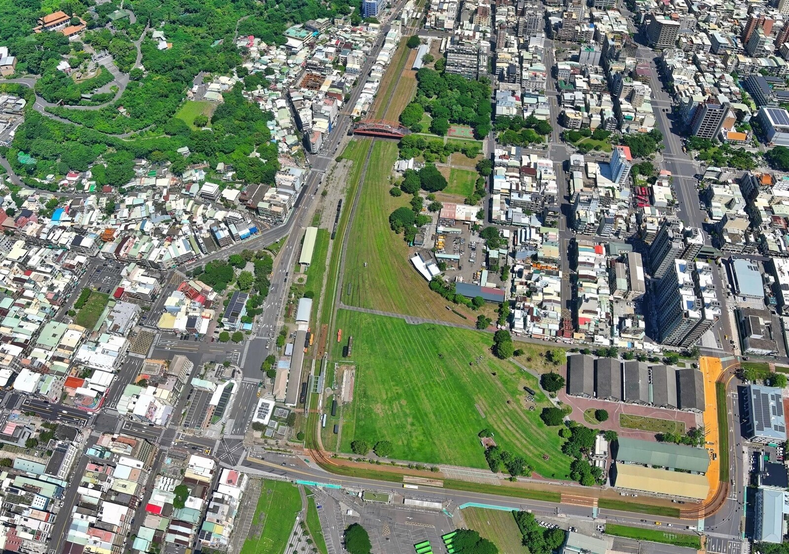 高雄港站容積調配公布！保留哈瑪星5.7公頃鐵道空間