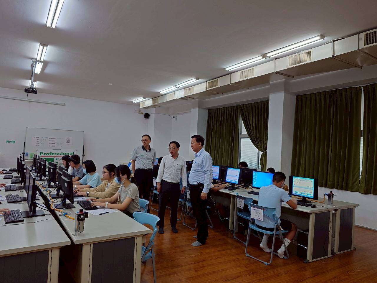 桃園英文菁英盃近千名學子參賽 展現雙語教育豐碩成果 675755 0