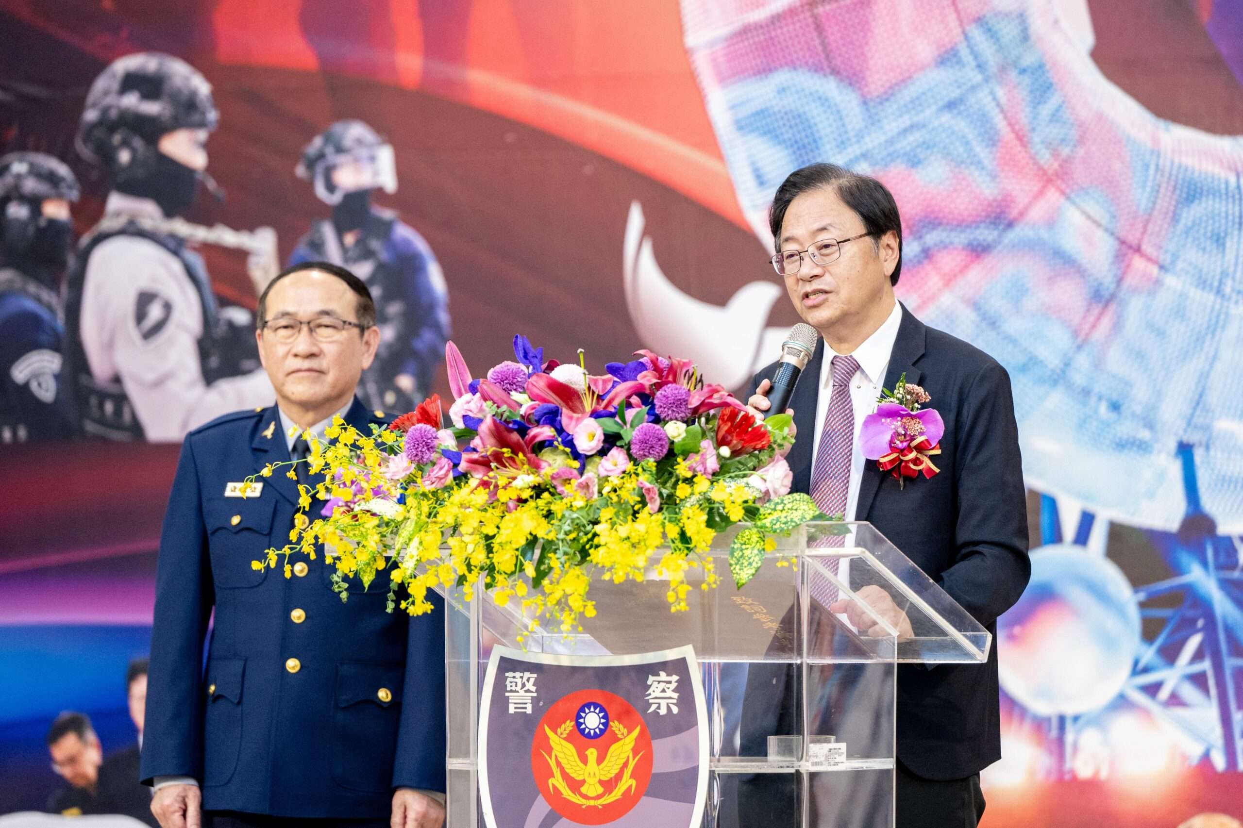 桃市警察節慶祝大會登場 張善政表揚績優警察、協勤民力 7113453b 09ed 47a2 bfee c4b6184feef9 scaled