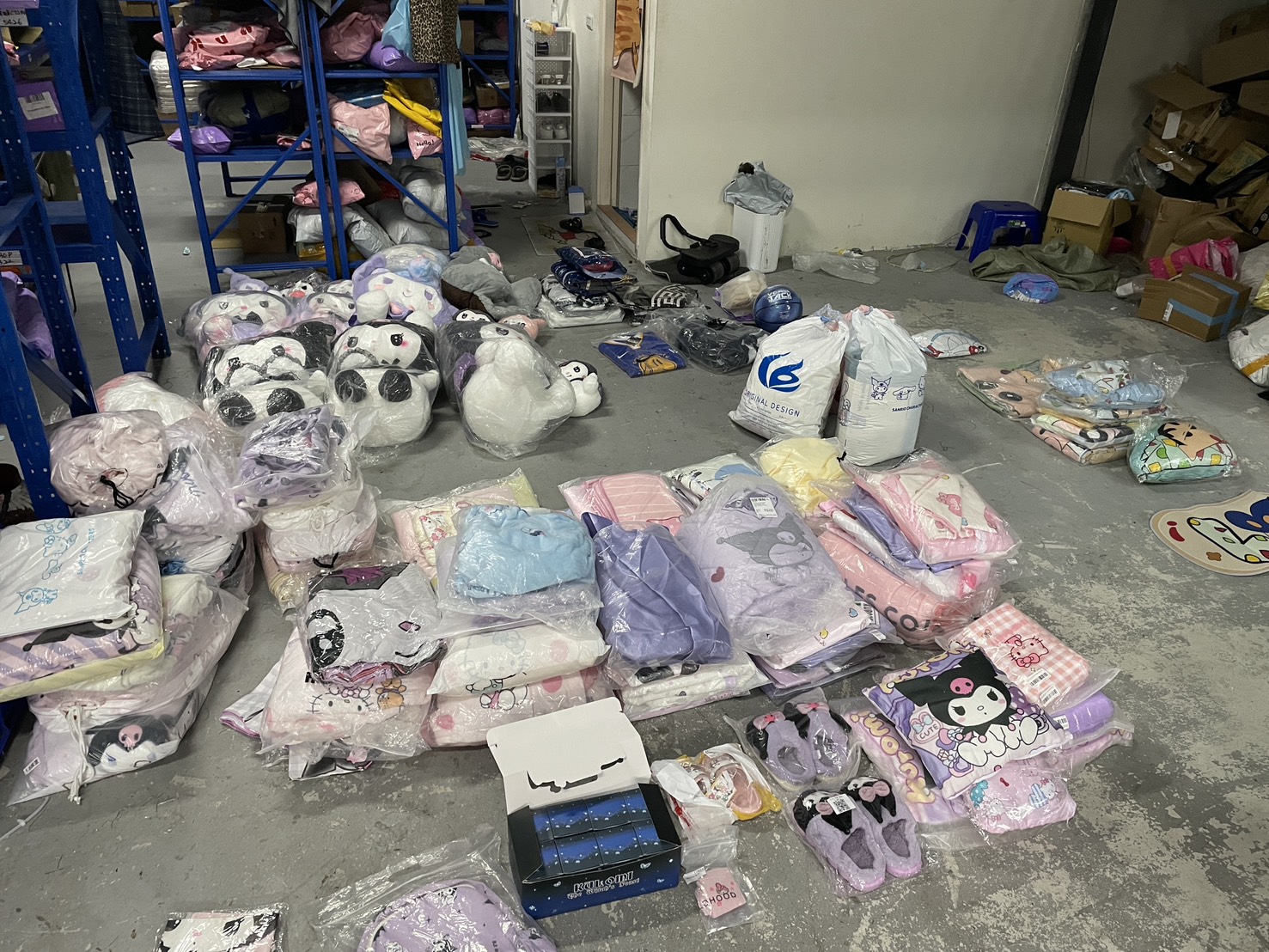 收購網路賣場帳號洗錢、進口盜版三麗鷗商品 不法獲利超過600萬 8g5d6qe