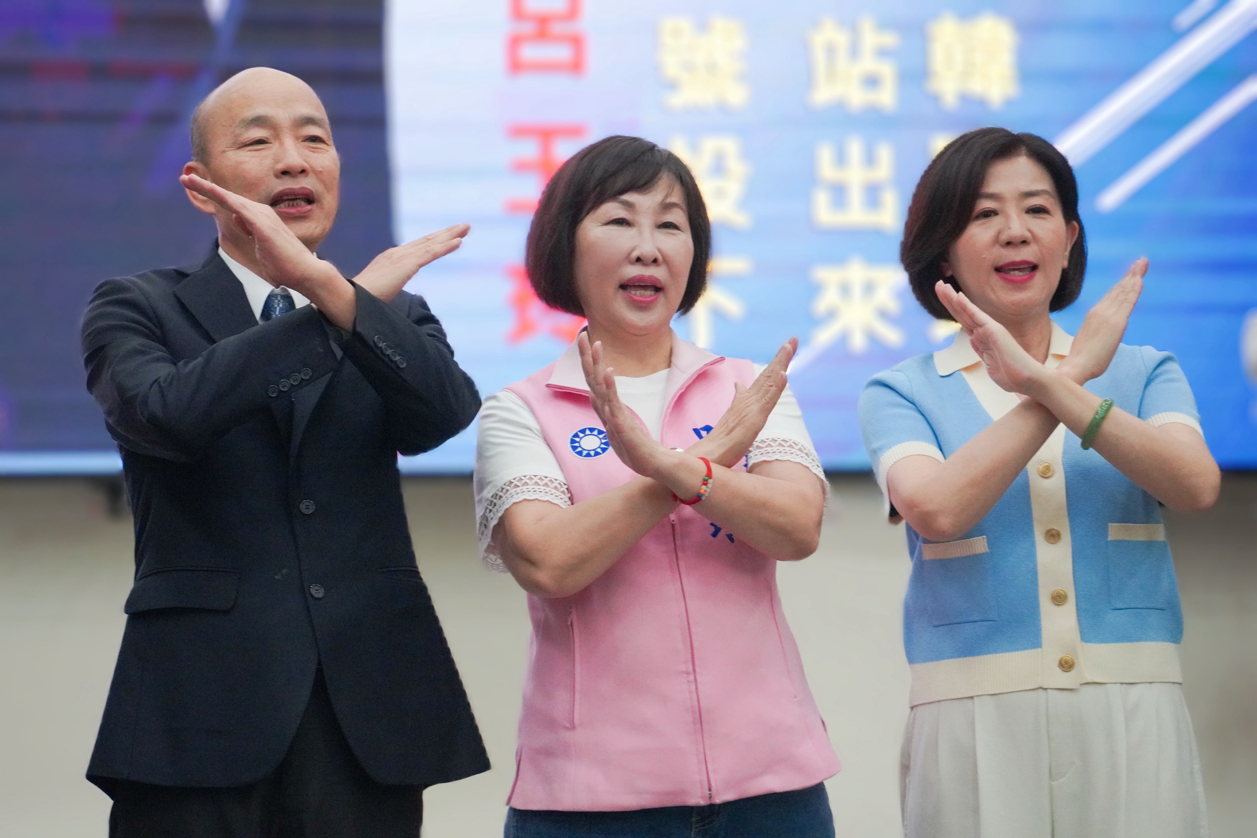 韓國瑜桃園為呂玉玲站台 批大罷免傷害台灣民主 S 76202028 0