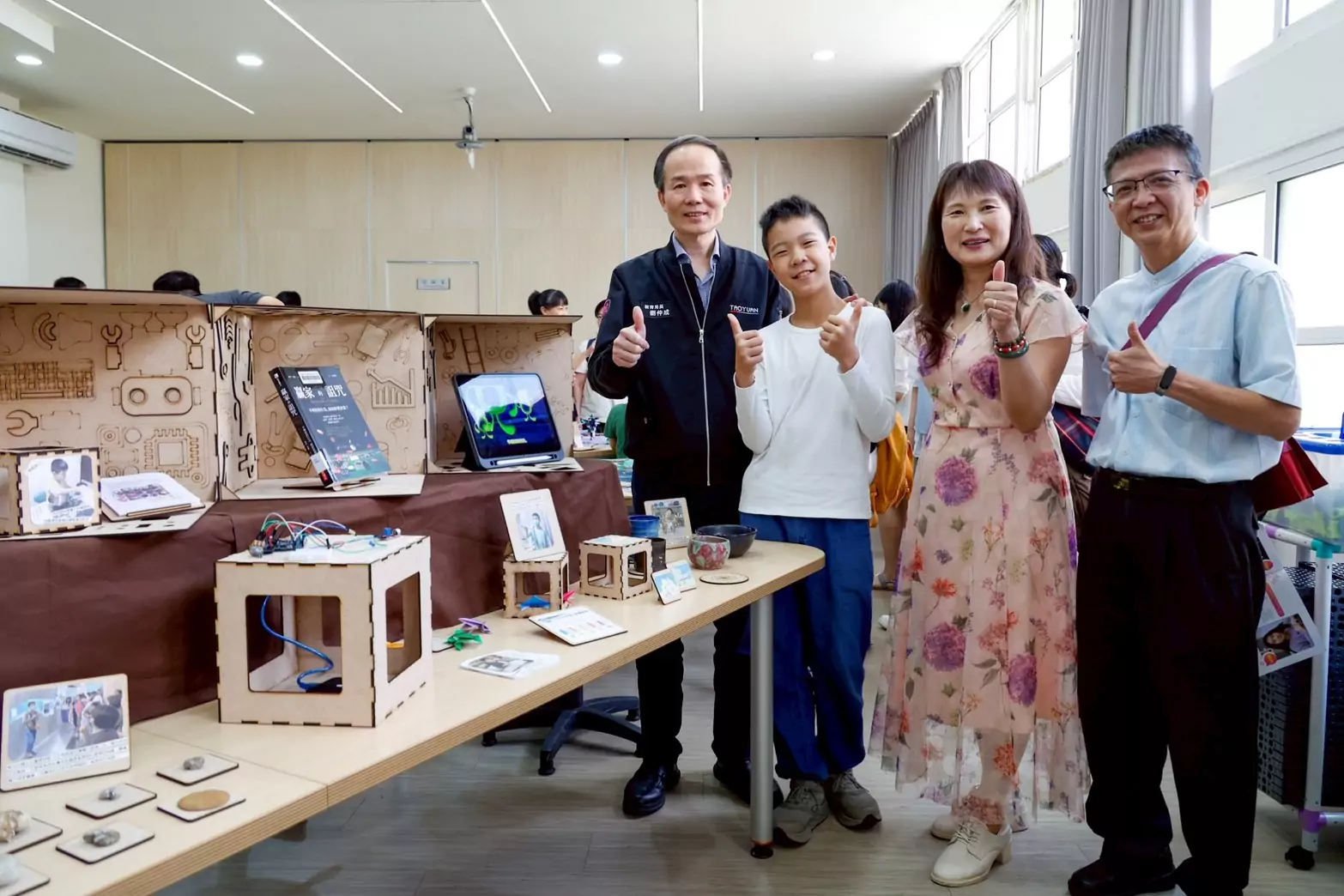 桃園自主學習3.0實驗室成果展 多元創意大放異彩 S 8593447 0