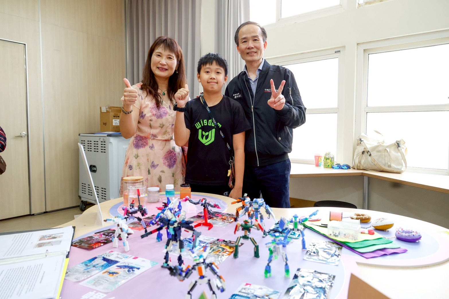 桃園自主學習3.0實驗室成果展 多元創意大放異彩 S 8593450 0