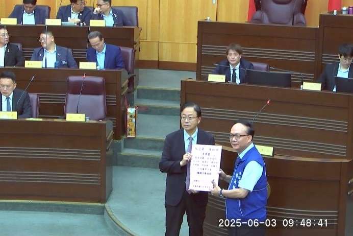 批中央補助款對桃園不公 林政賢籲市府比照台北提起訴願 S 90136581 0