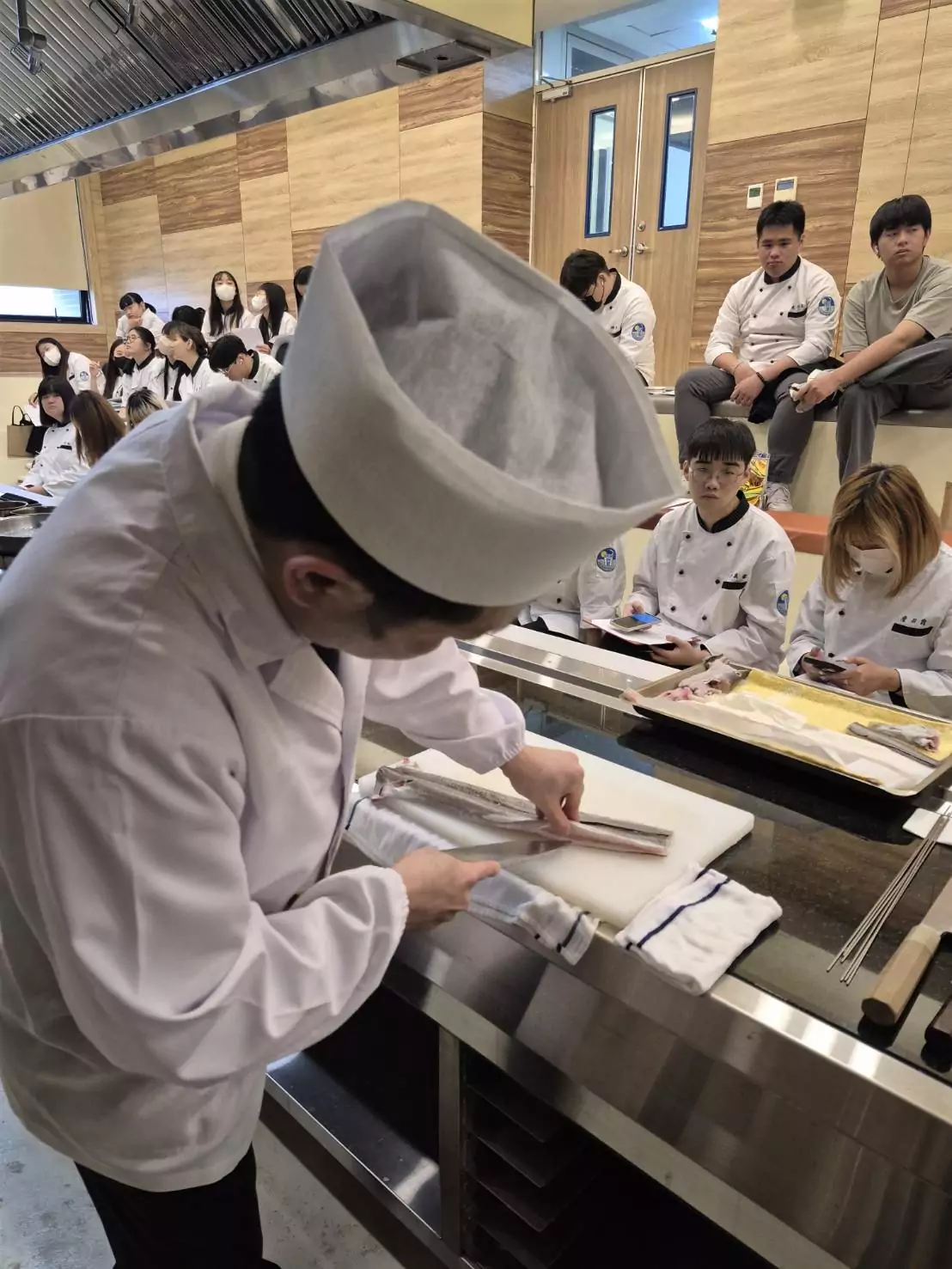 健行科大深化國際交流 與日本飯店合作培育餐旅人才赴海外實習