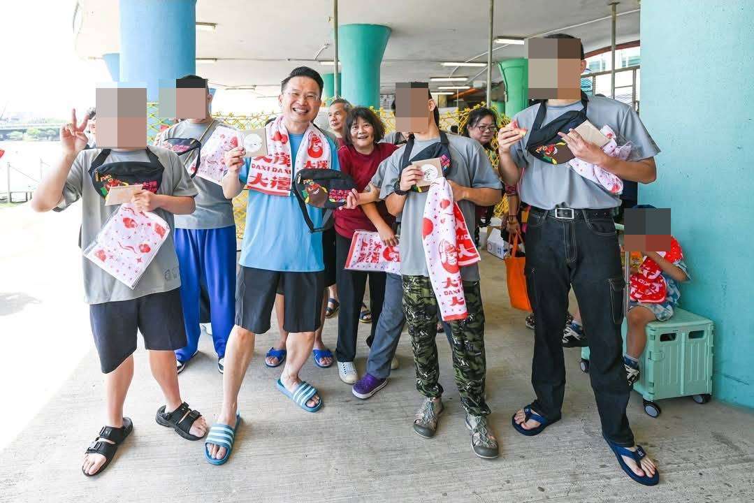 蘇俊賓與特教生賽龍舟 推廣運動平權 326696_0