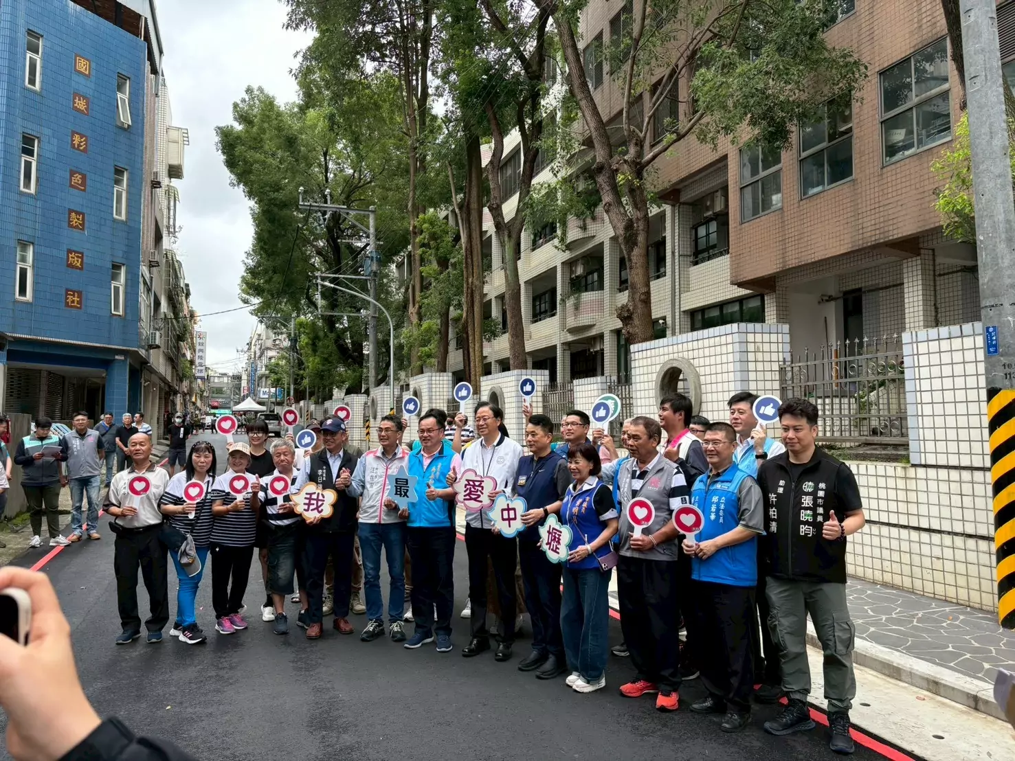 中壢興隆街道路拓寬 張善政:守護通學安全 中壢興隆街道路拓寬 張善政:守護通學安全