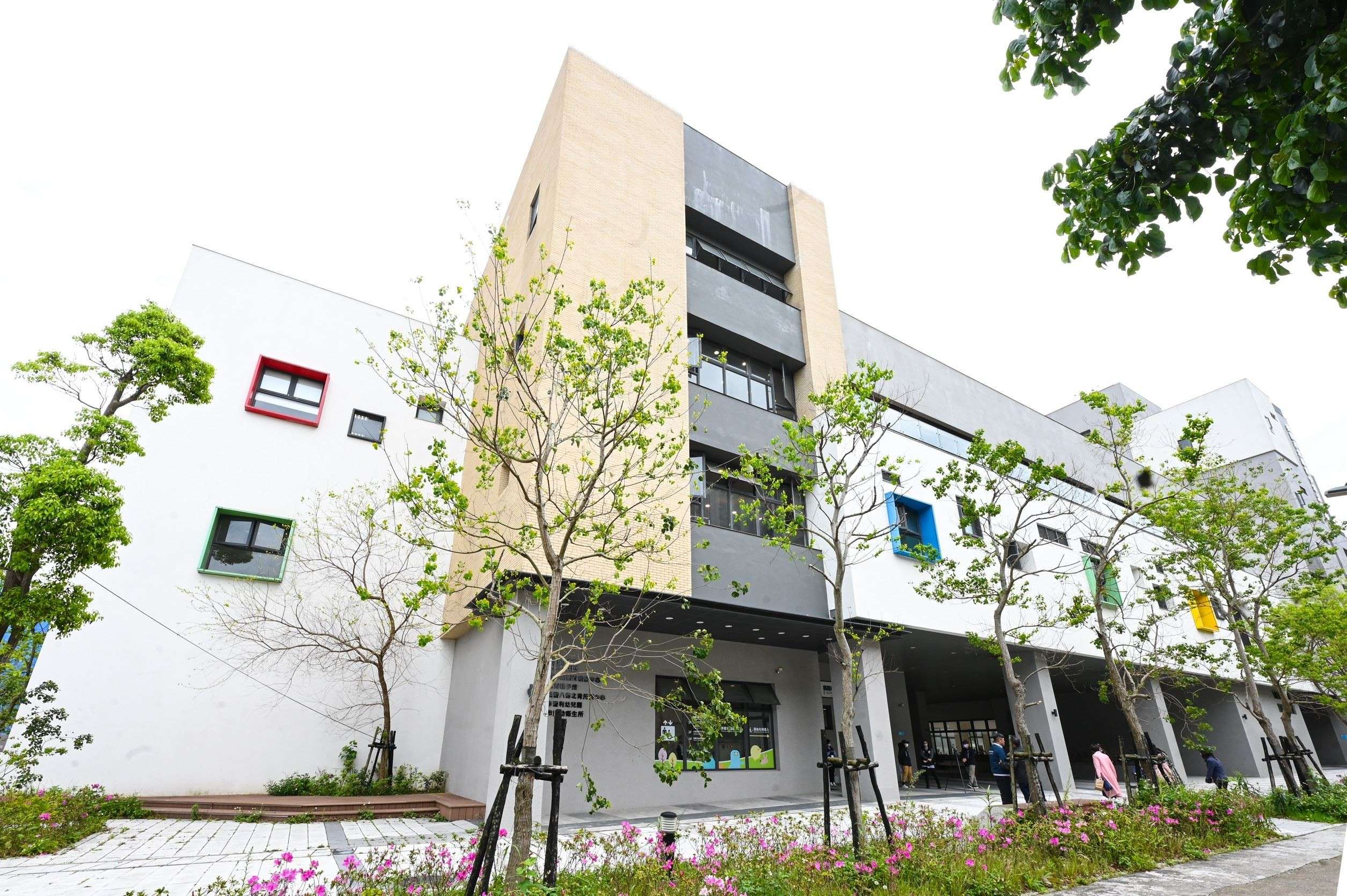 全國首創「婦幼衛生所」 杜慈容:整合衛生及社政資源力挺「早期療育」 messageImage 1745460554101 0
