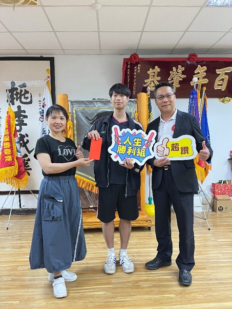 學測後遇父親因病離世 平鎮高中學生下定決心前進醫學系 messageImage 1749706621584