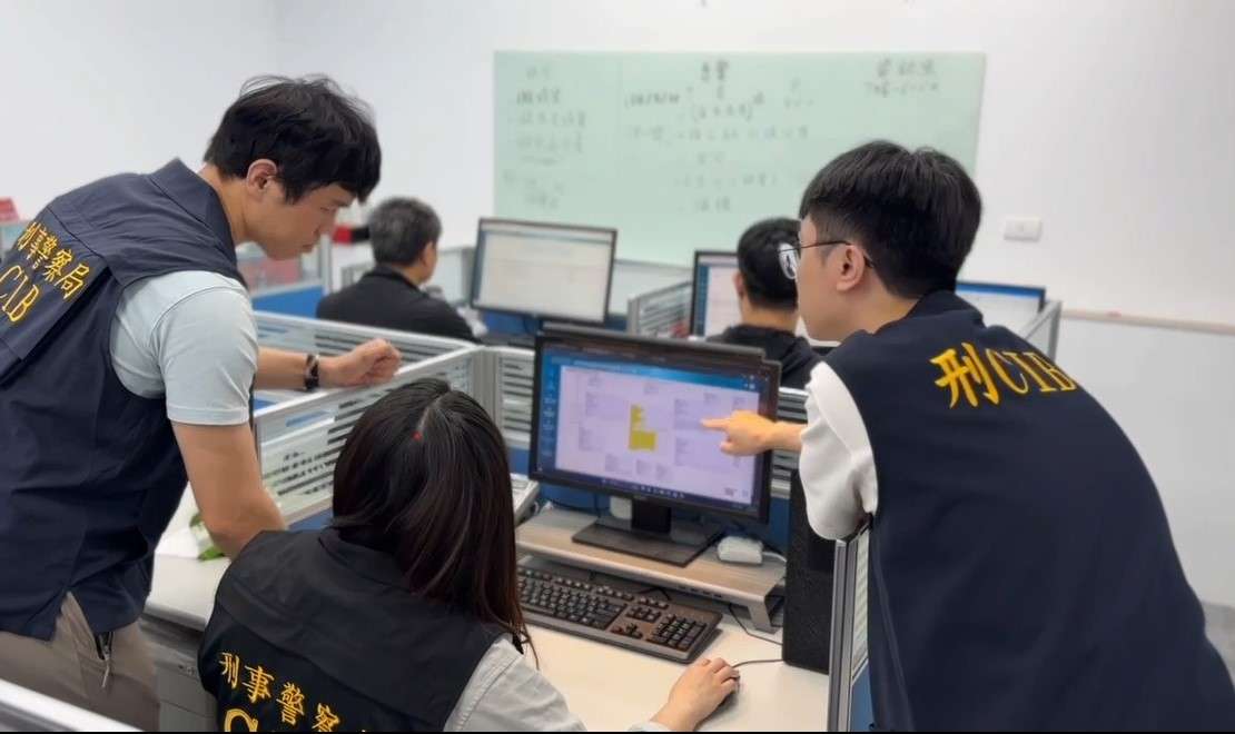 圖1：運用科技分析與資料交叉比對，識別詐欺高風險被害人