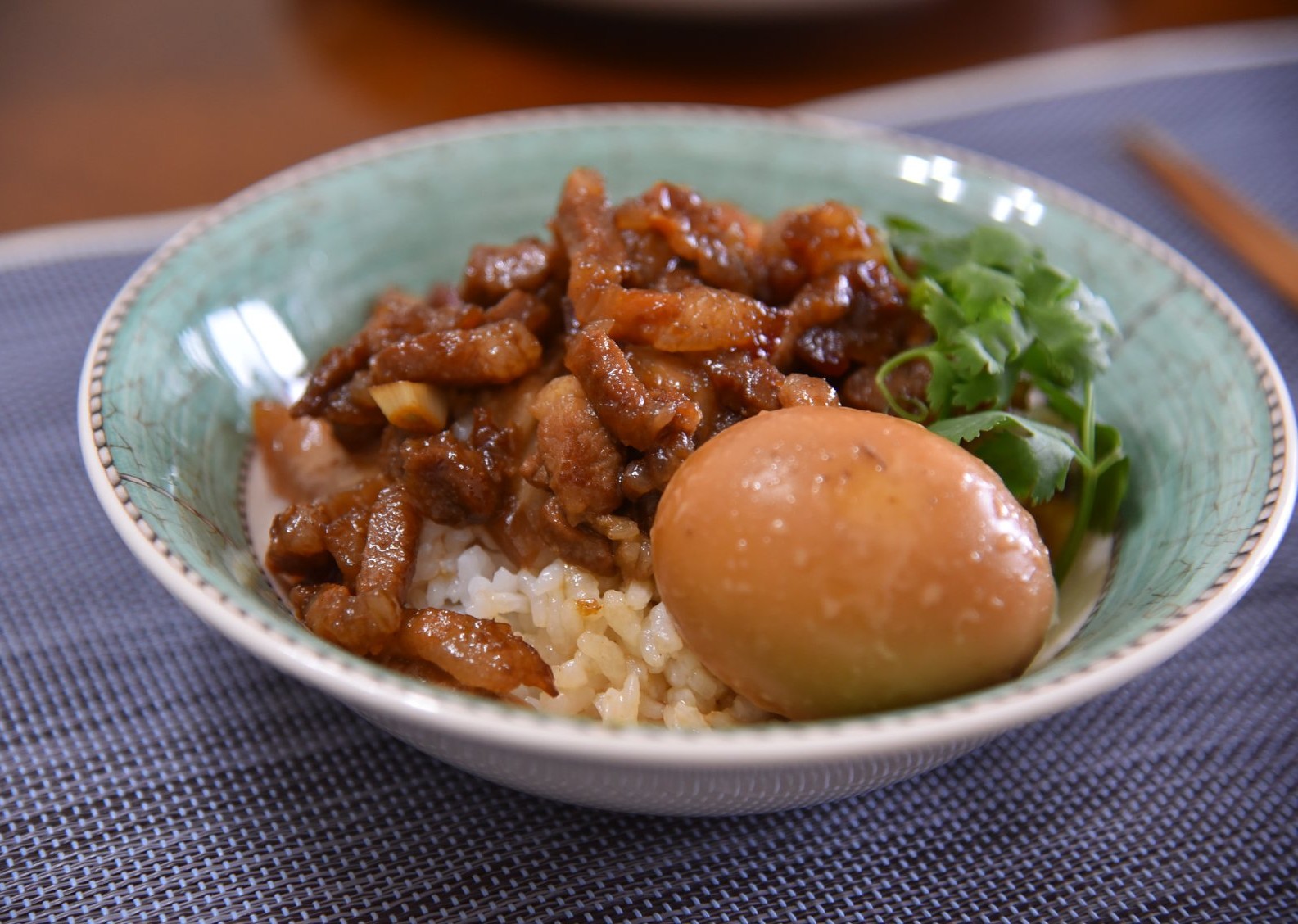 副刊/與滷肉飯何干 0725