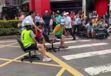 街頭聚眾競速?中壢辦公椅滑行大賽熱血開辦 寓教於樂反毒反詐騙