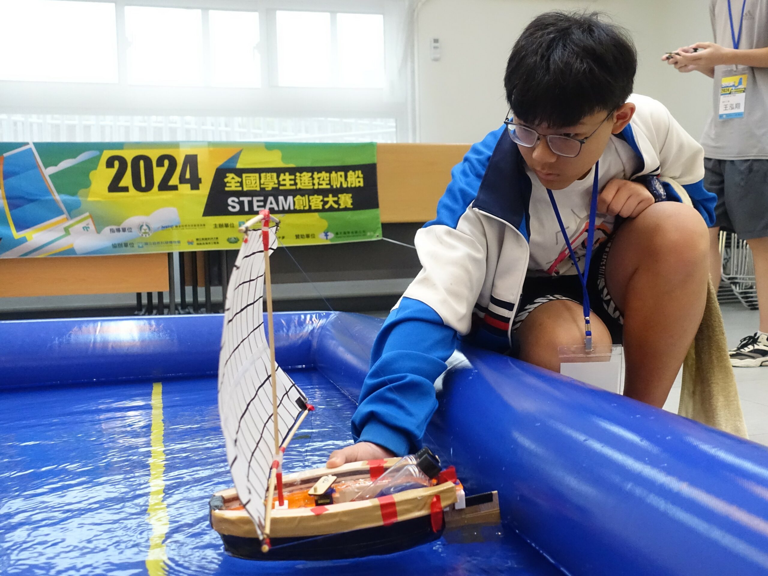 全國學生遙控帆船STEAM創客大賽報名至8/10止 海科館邀學子組隊挑戰 2025遙控帆船STEAM創客大賽讓選手發揮創意參與競賽 scaled