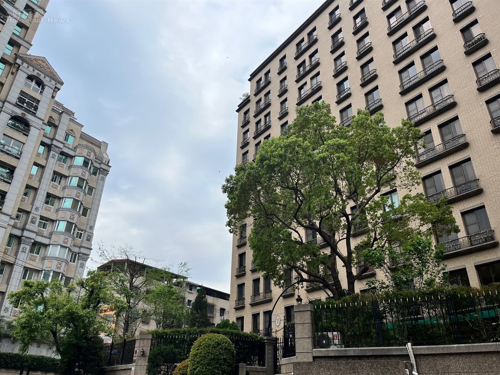 一層破十戶!住宅大樓像極了「飯店配置」 網曝容忍上限:超過不考慮