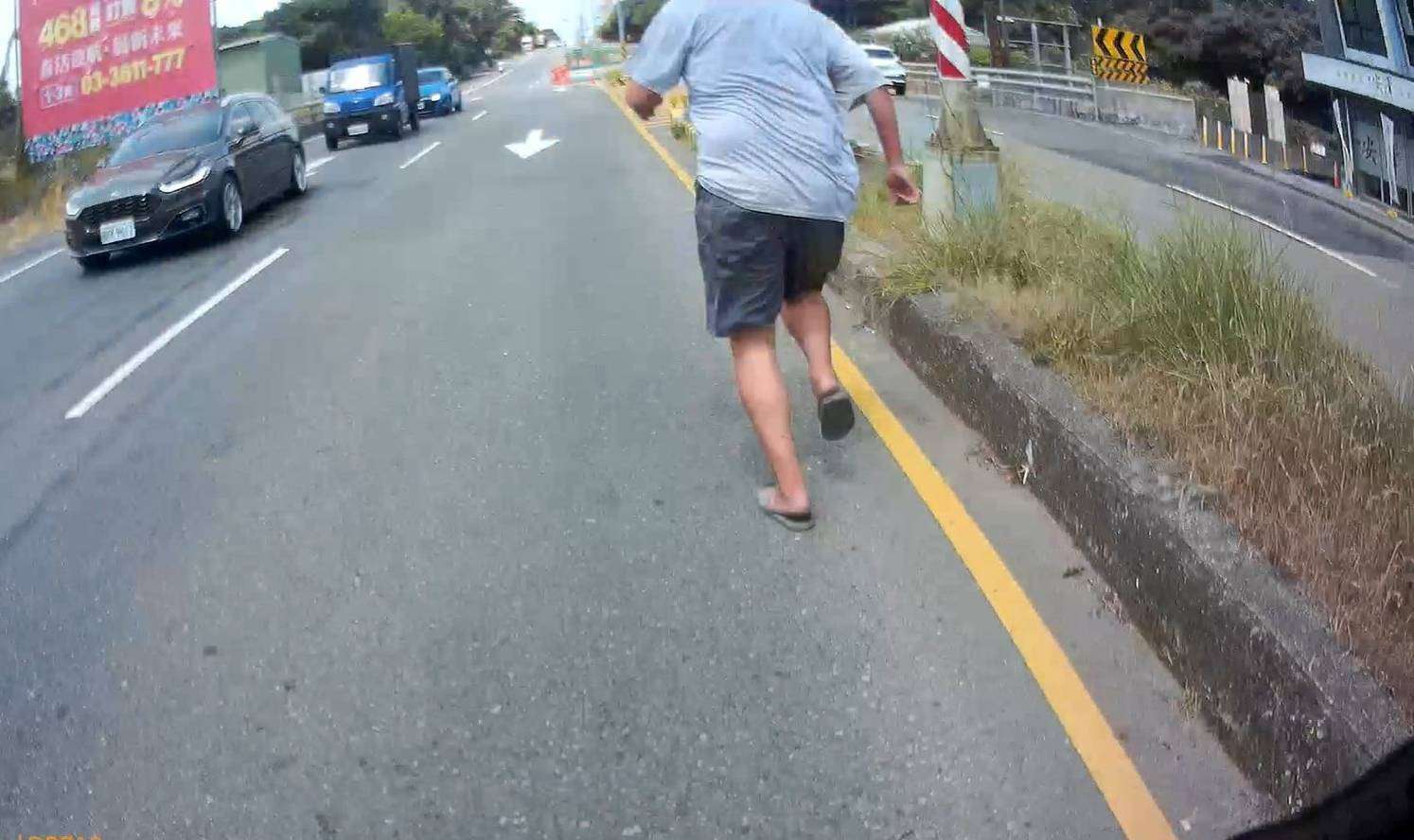 【有片】車鑰匙忘拔遭竊!大園警火速追查逮22歲偷車賊 364025 0