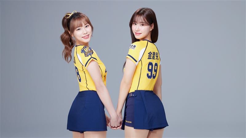 朴善珠、金渡兒加盟PS女孩 組韓籍4本柱