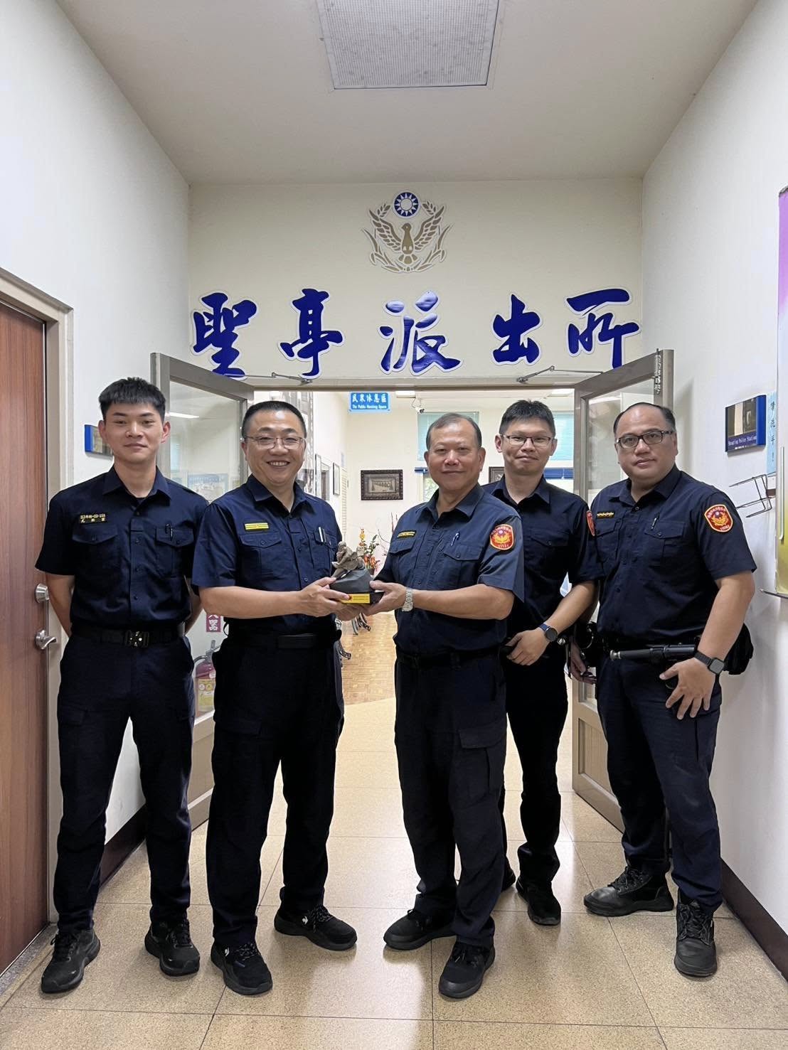 光榮退休!警界楷模蔡坤龍所長告別警徽 41年奉獻令人敬佩 520397067 1049222927382755 3801971873445850769 n