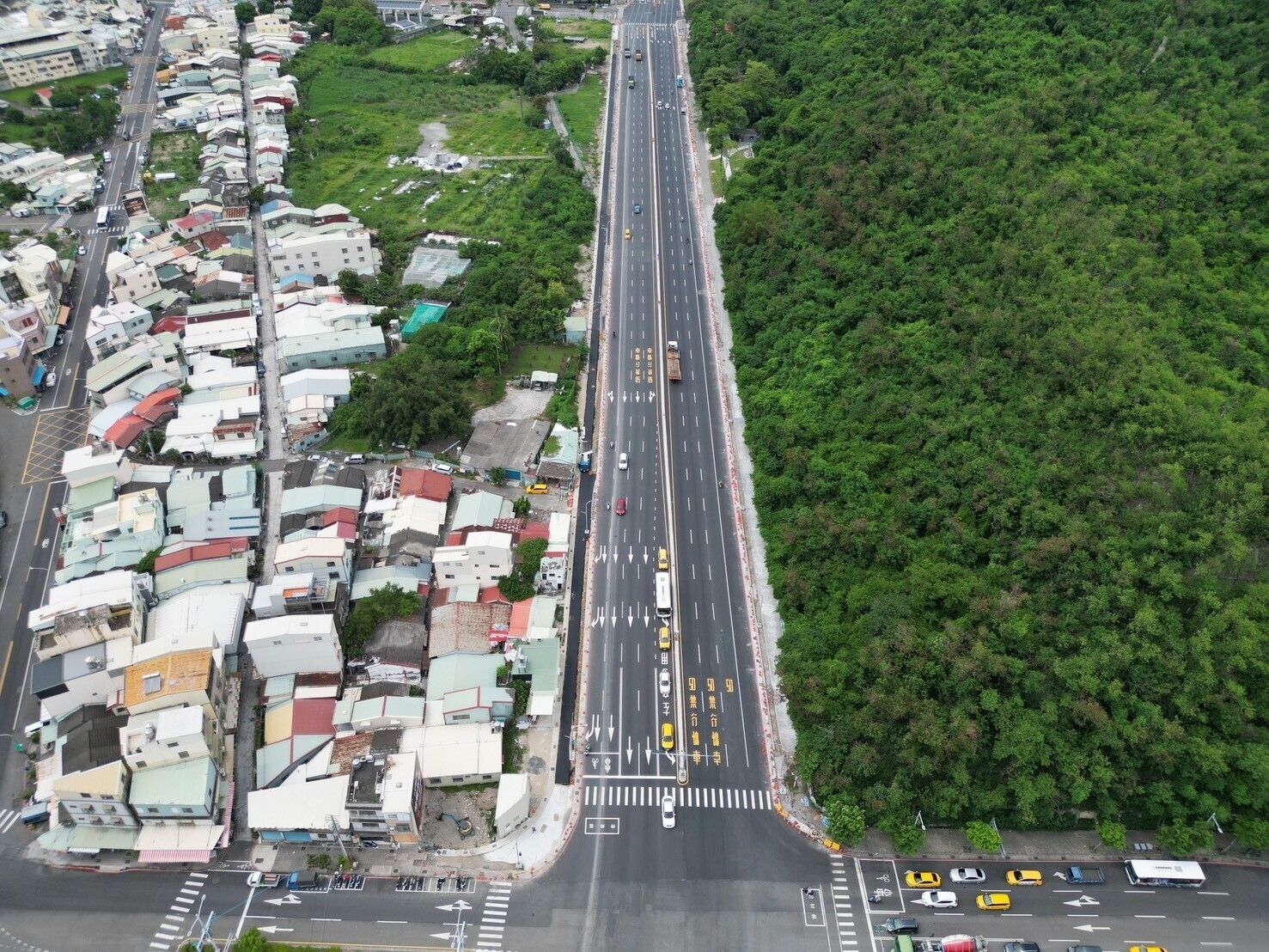 南台灣半導體S廊帶重要樞紐!「這條路」拓寬開放通行 整體預計8月底完工