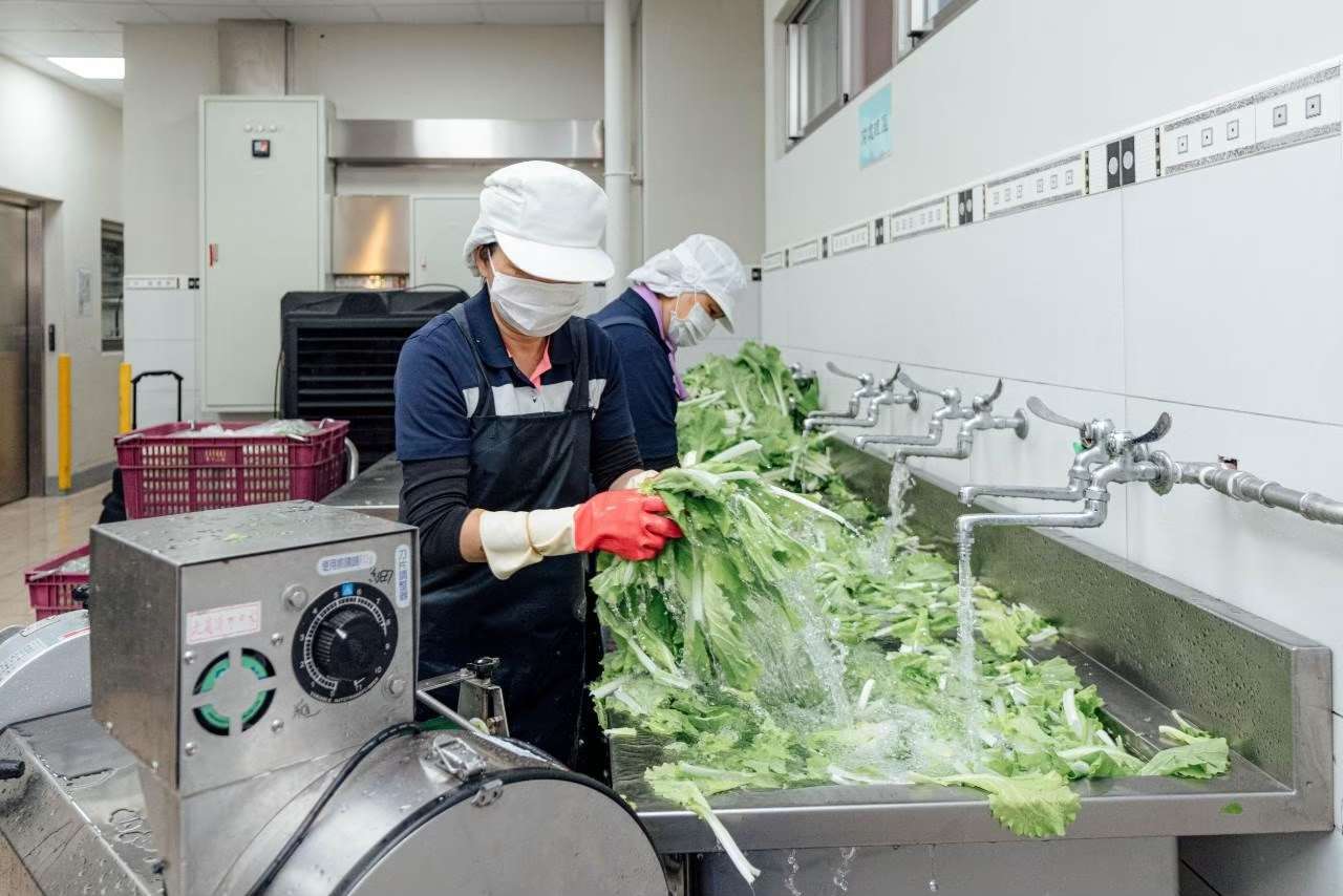 守護學童飲食安全!桃園砸1420萬改善50校廚房環境 614710 0