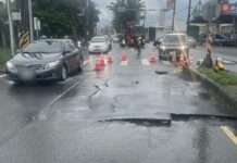豪雨猛炸桃園!蘆竹2路段柏油隆起阻交通 養工處緊急派員搶修