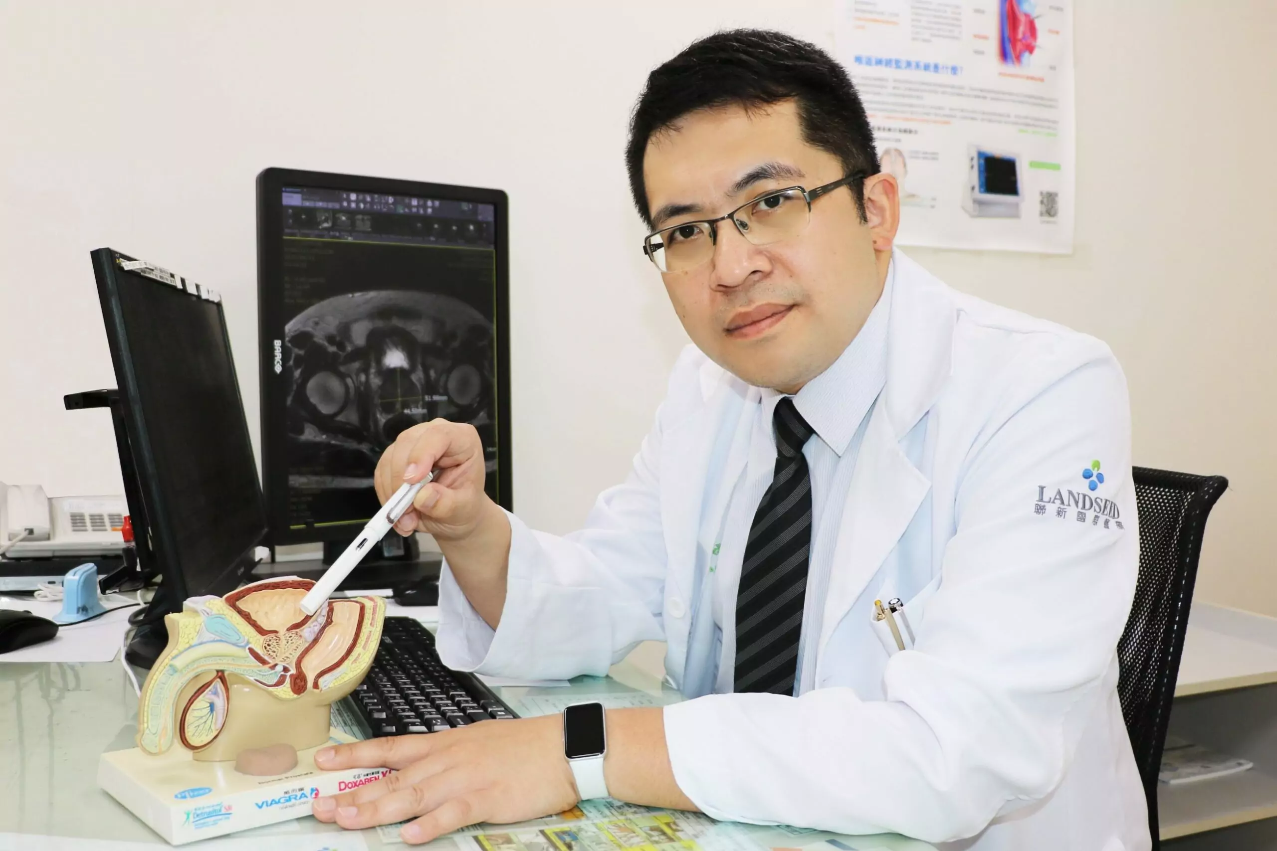 7旬翁攝護腺肥大釀血尿 聯新國際醫院助他恢復正常生活 7旬翁攝護腺肥大釀血尿 聯新國際醫院助他恢復正常生活