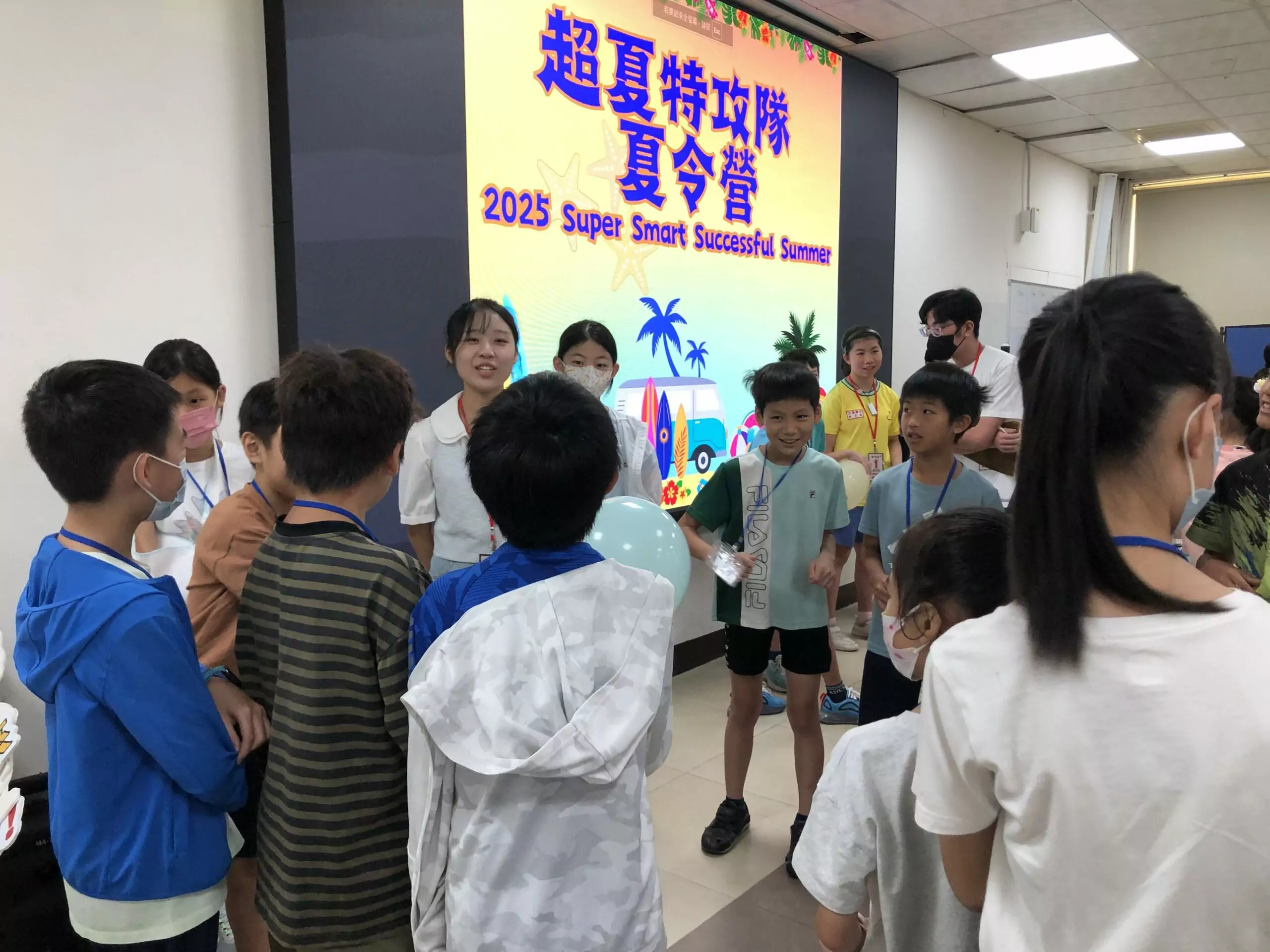 打造沉浸式雙語情境!桃園「超夏特攻隊」帶學子體驗多元文化 打造沉浸式雙語情境!桃園「超夏特攻隊」帶學子體驗多元文化