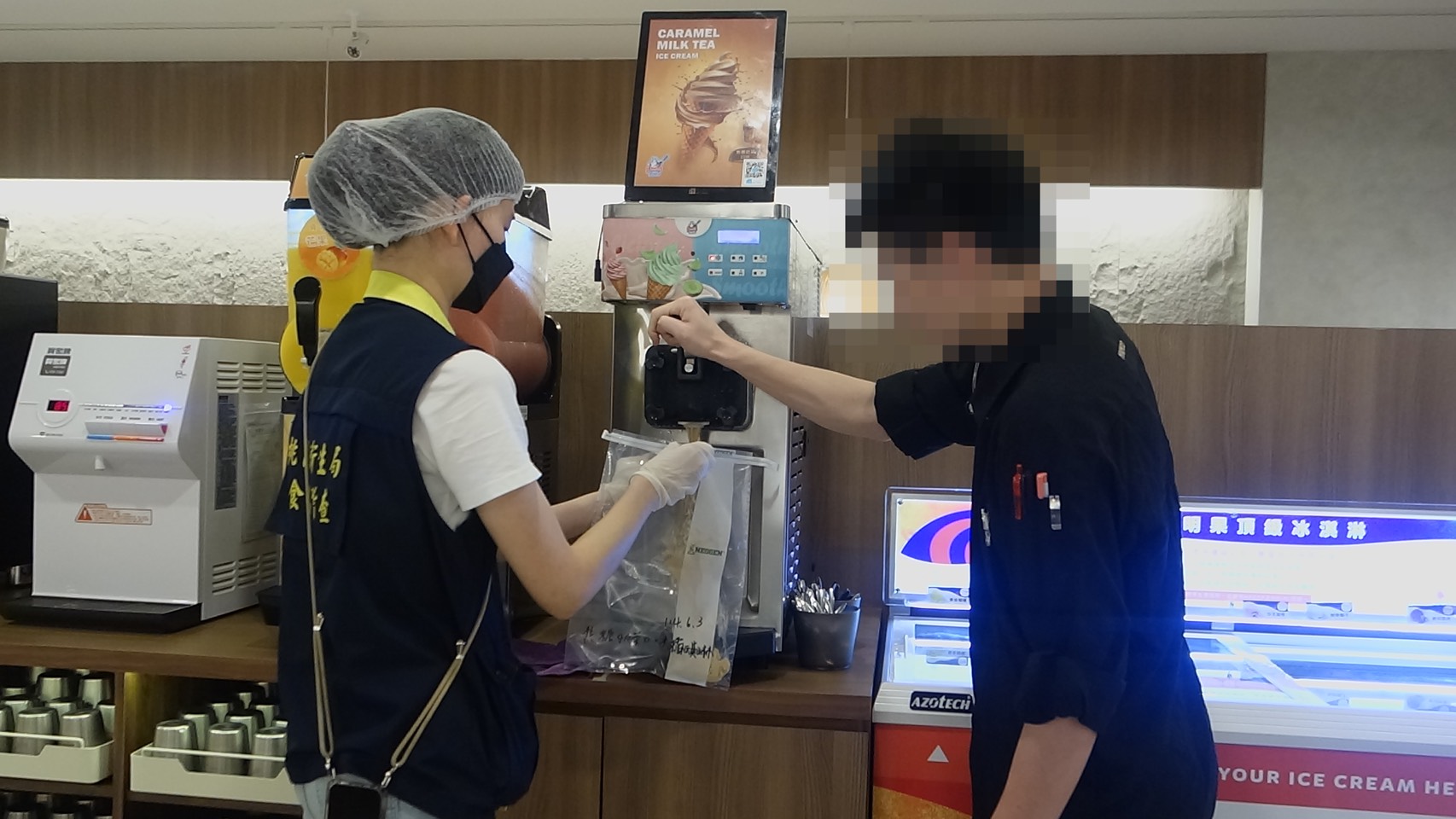 夏季爽吃飲冰品消暑?桃園抽驗368產品 2件腸桿菌超標遭罰 S 145498193