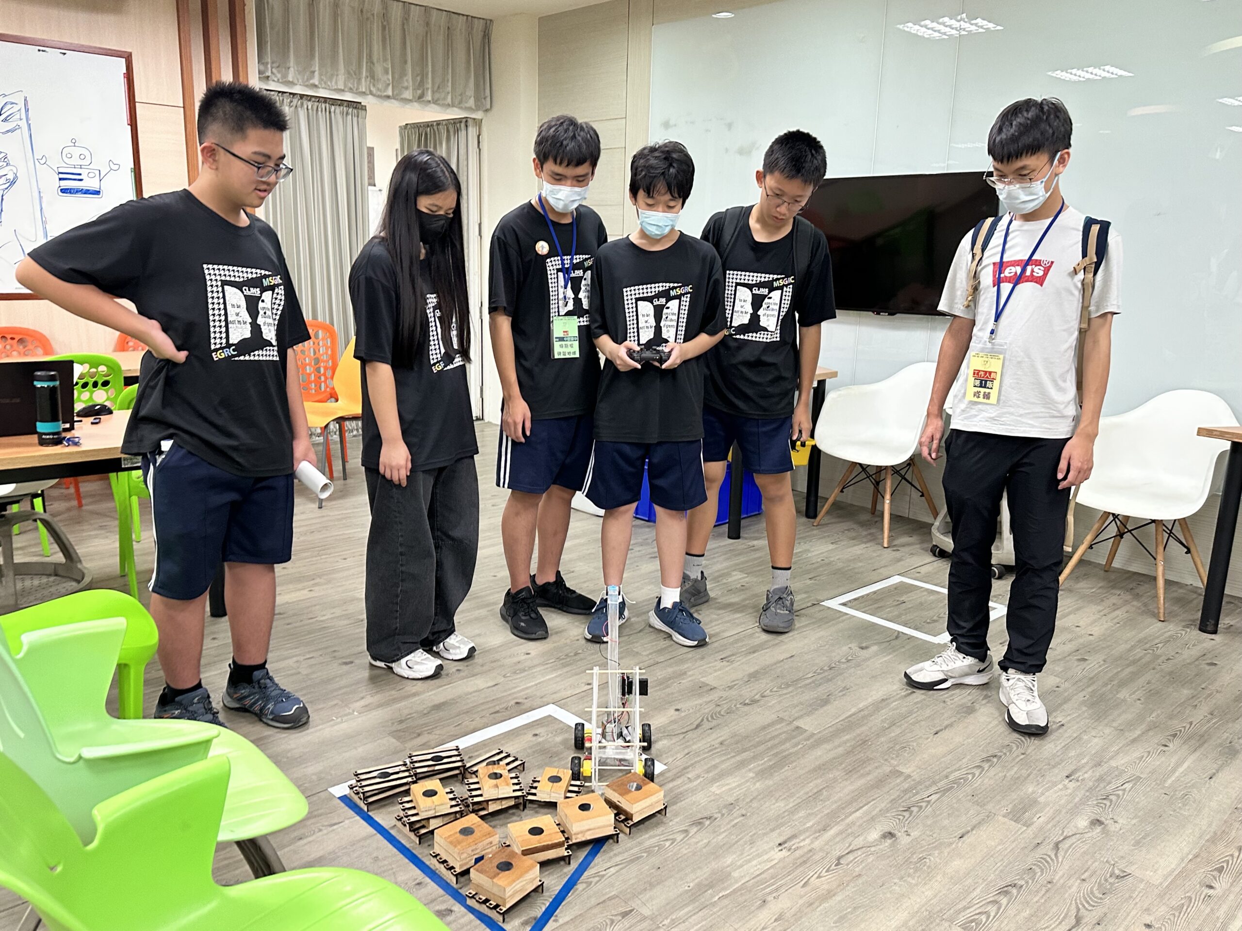 桃園智慧小鐵人競賽登場 397名國中生跨域挑戰展創意 S 225910820 scaled
