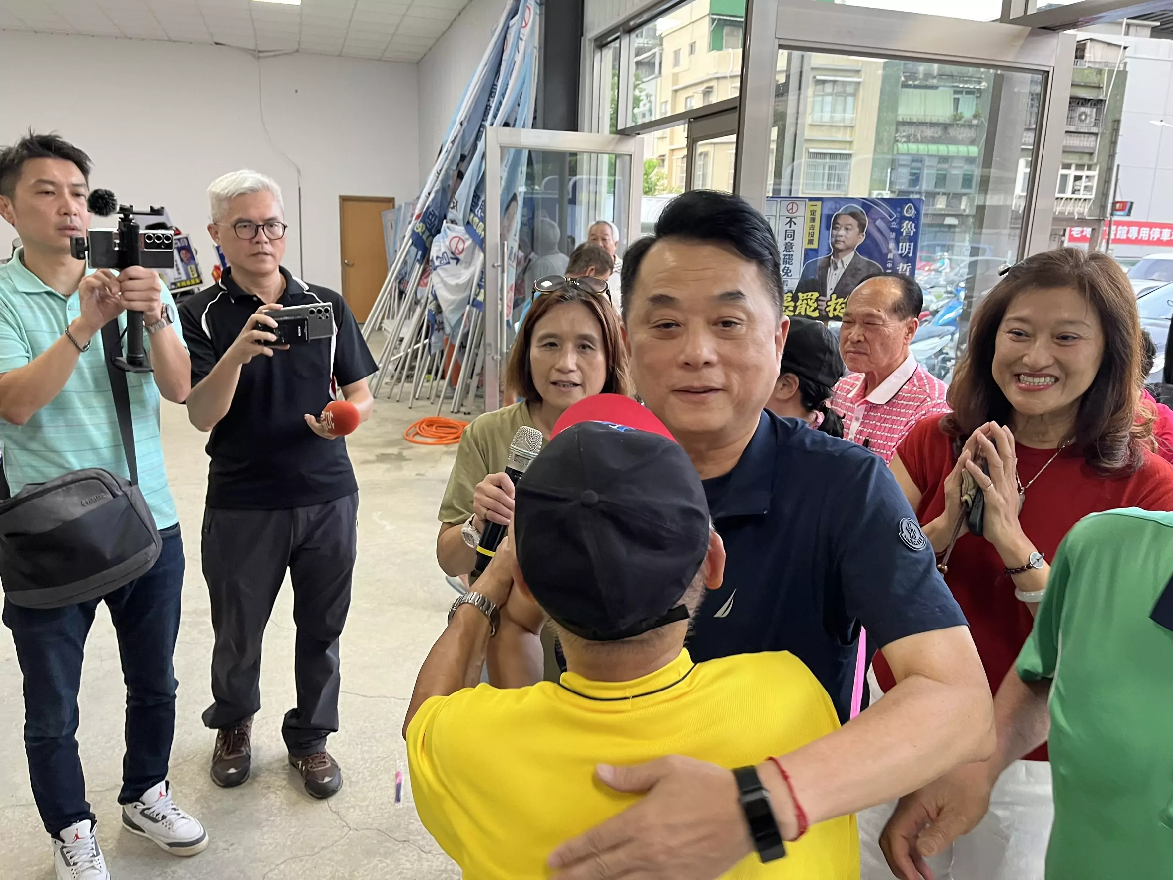 桃園市第3選區立委罷免案 魯明哲感謝選民:中壢再贏了一次 桃園市第3選區立委罷免案 魯明哲感謝選民:中壢再贏了一次