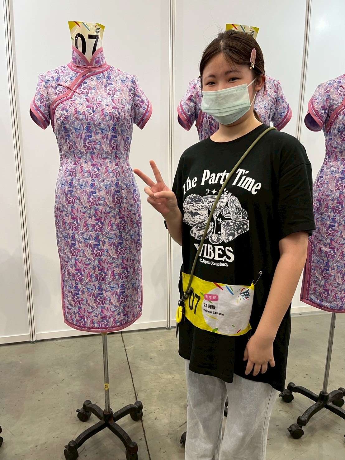 全國技能競賽傳捷報 桃園中壢家商學生獲「國服職類」銀牌肯定 中壢家商03 第五名部林仟儒及其作品 0