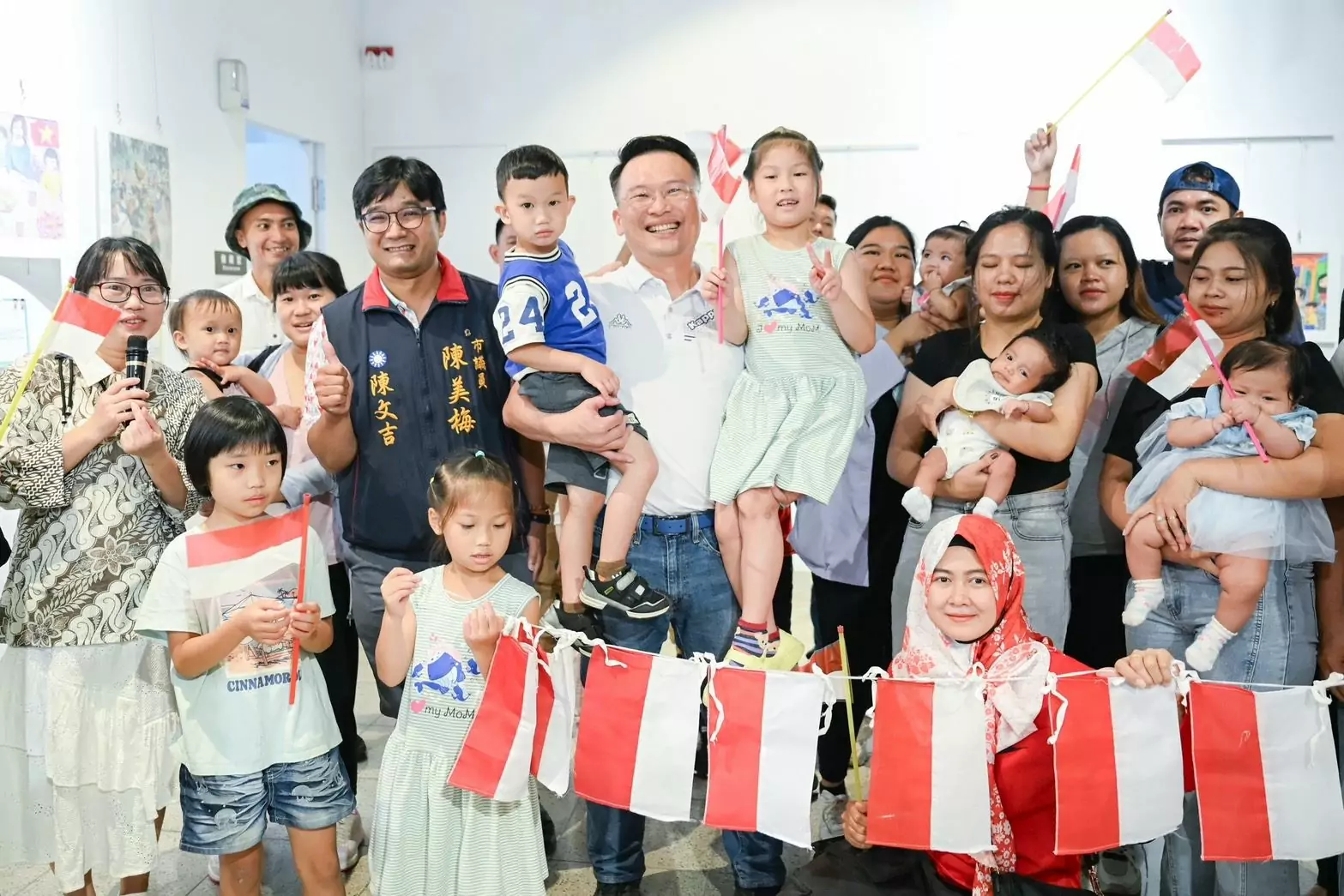 桃園舉辦印尼國慶日慶祝活動 蘇俊賓與新二代體驗童玩 1f9cce09 d87b 4db9 b470 1b24c3e10485