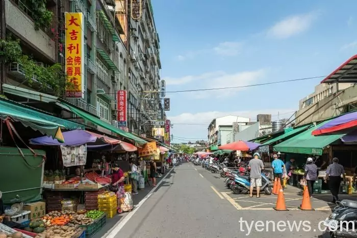 桃園經發局整頓市場牛步 非法攤販未解審計處連兩年點名 2021771313 23 5