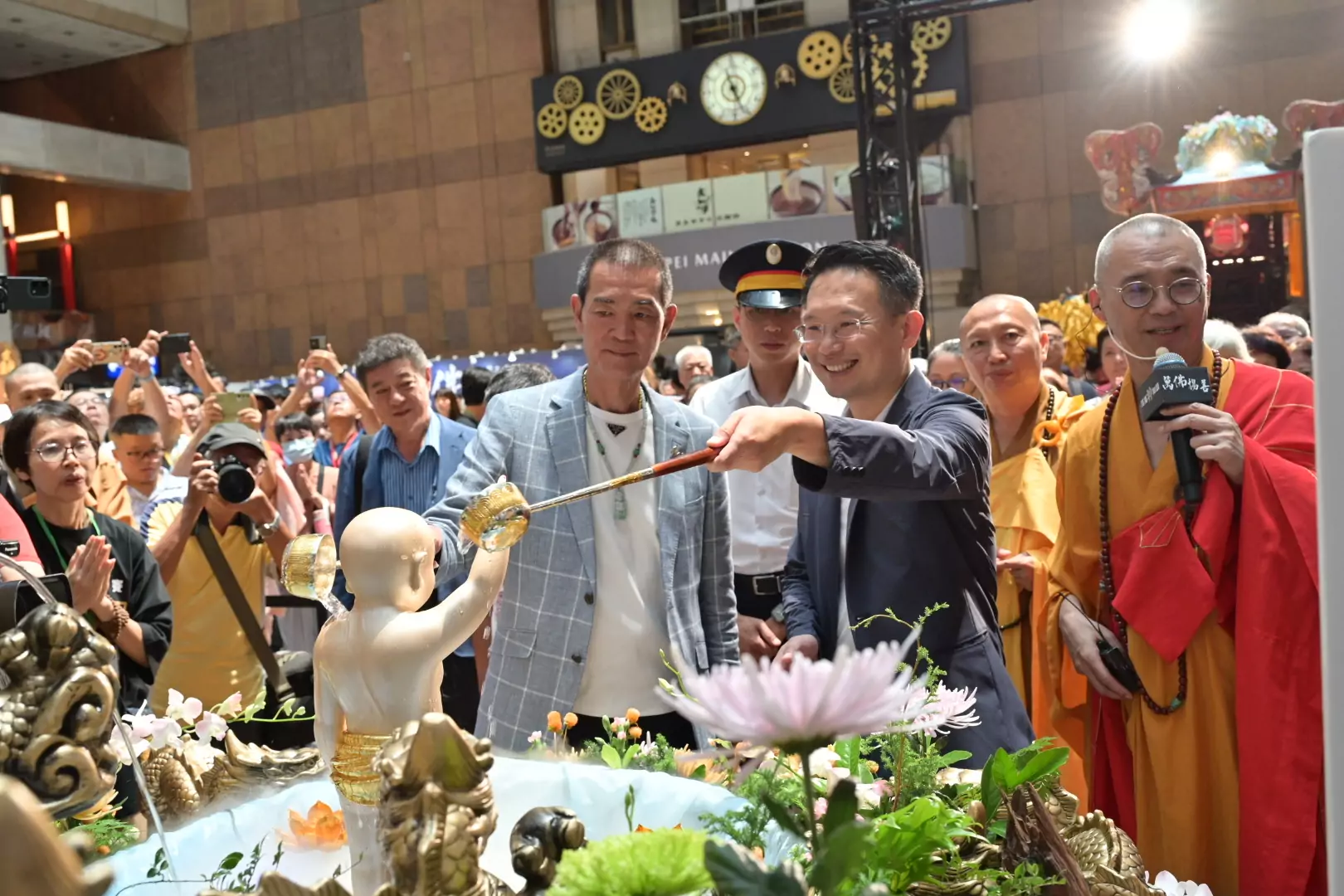 景福宮神轎首度進駐台北車站 蘇俊賓:宗教交流的最佳典範 367296