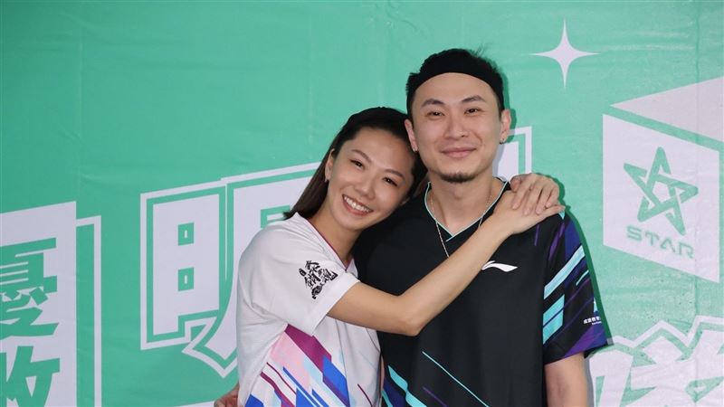 大牙周宜霈宣布與阿廖師離婚 聲明曝光